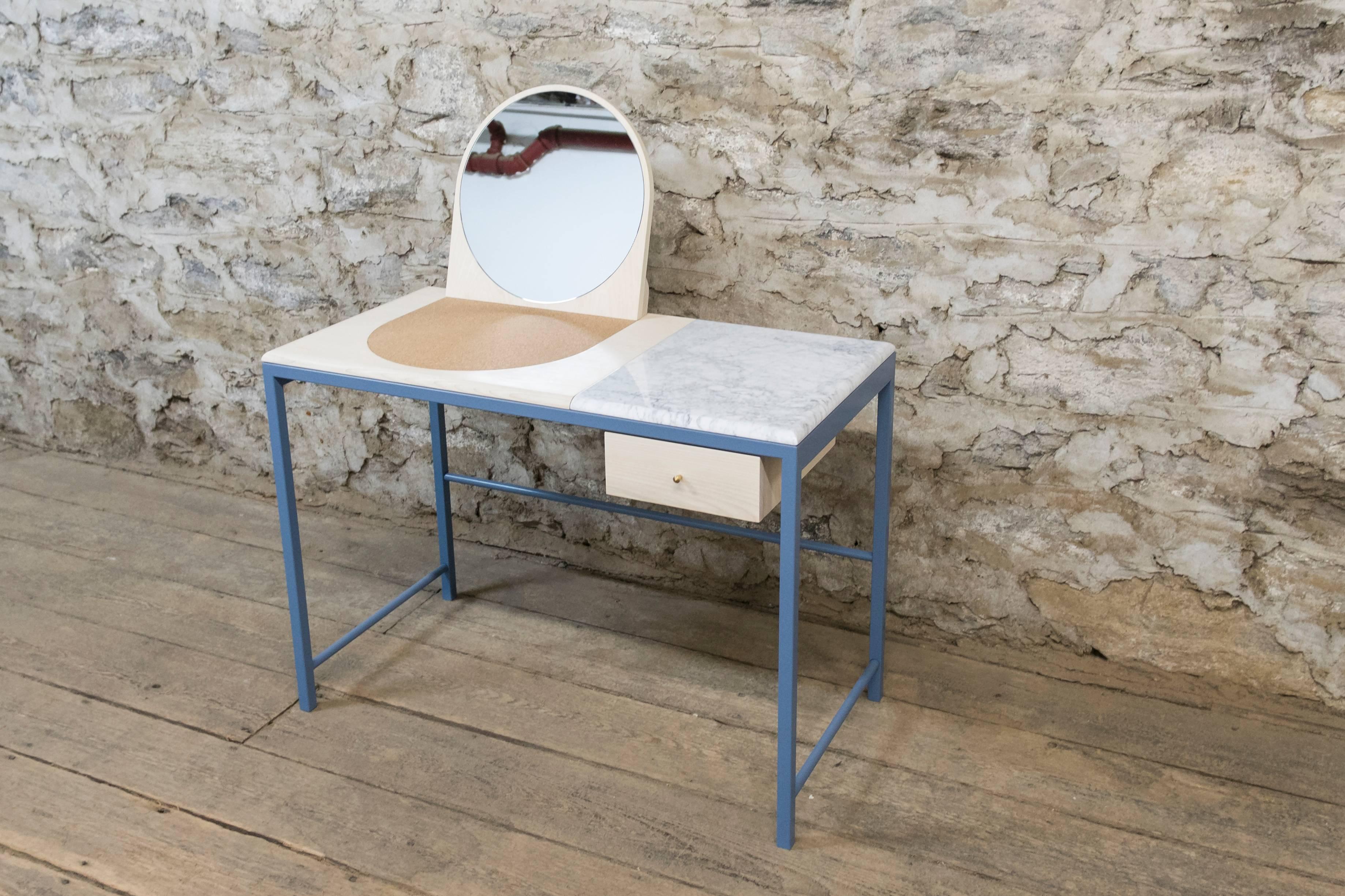 Moderne Coiffeuse de St. Charles par Volk en vente