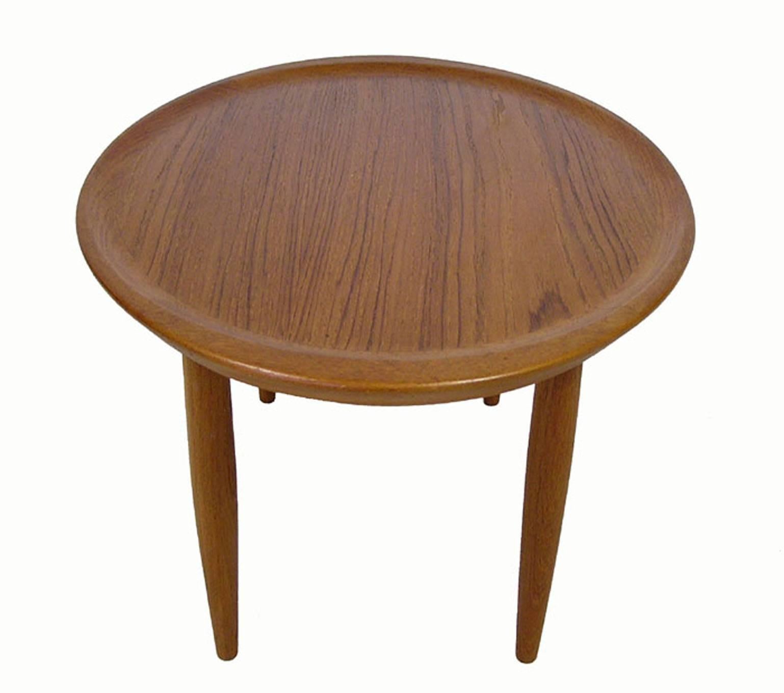Scandinavian Modern 1960s Oval Teak Occasional or Side Table, Denmark For Sale