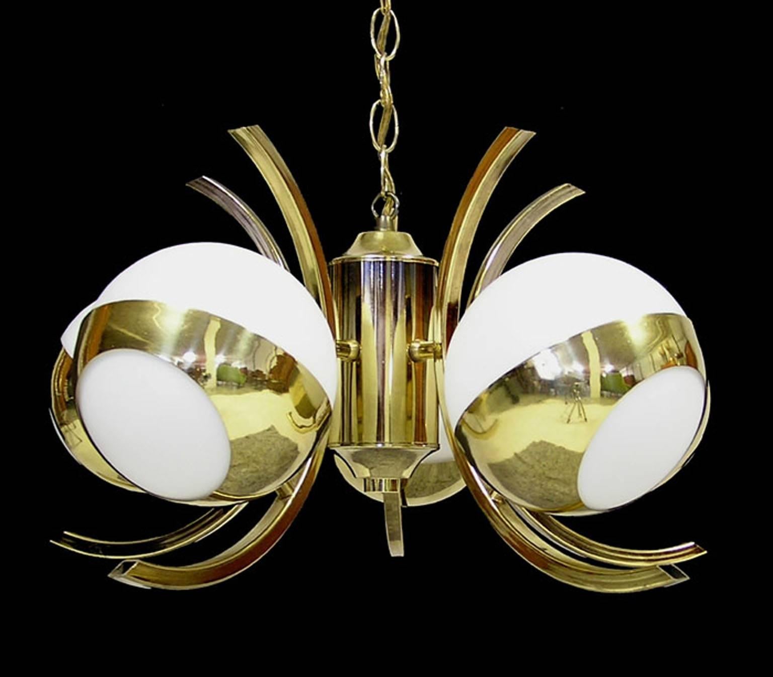 Mid-Century Modern 1970s Five-Light Stilnovo Brass Chandelier with Glass Globes For Sale
