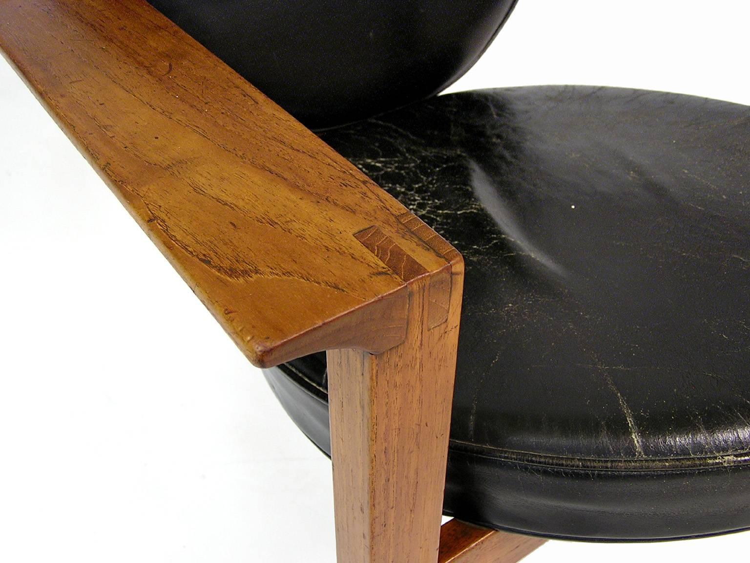 Leather Danish Teak Easy Chair by Bent Moller Jepsen, circa 1961 For Sale
