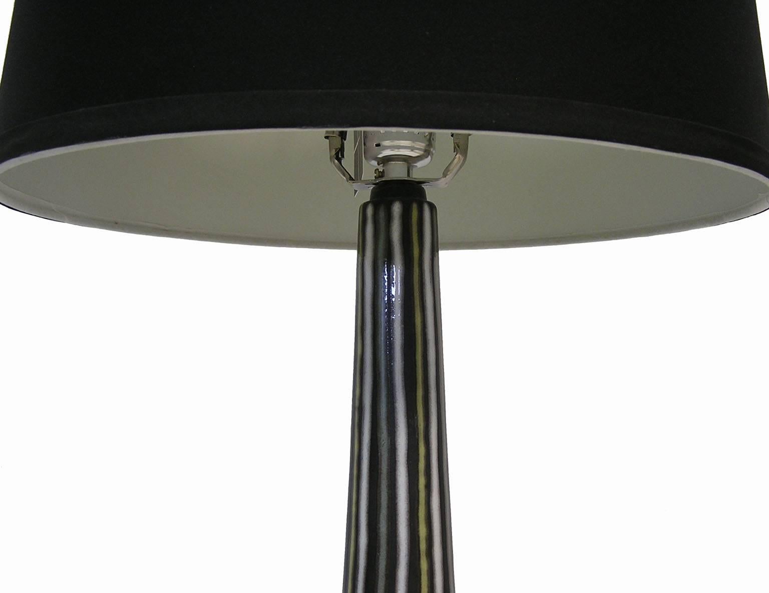 1960s Danish Modern Ceramic Table Lamp In Excellent Condition In Winnipeg, Manitoba