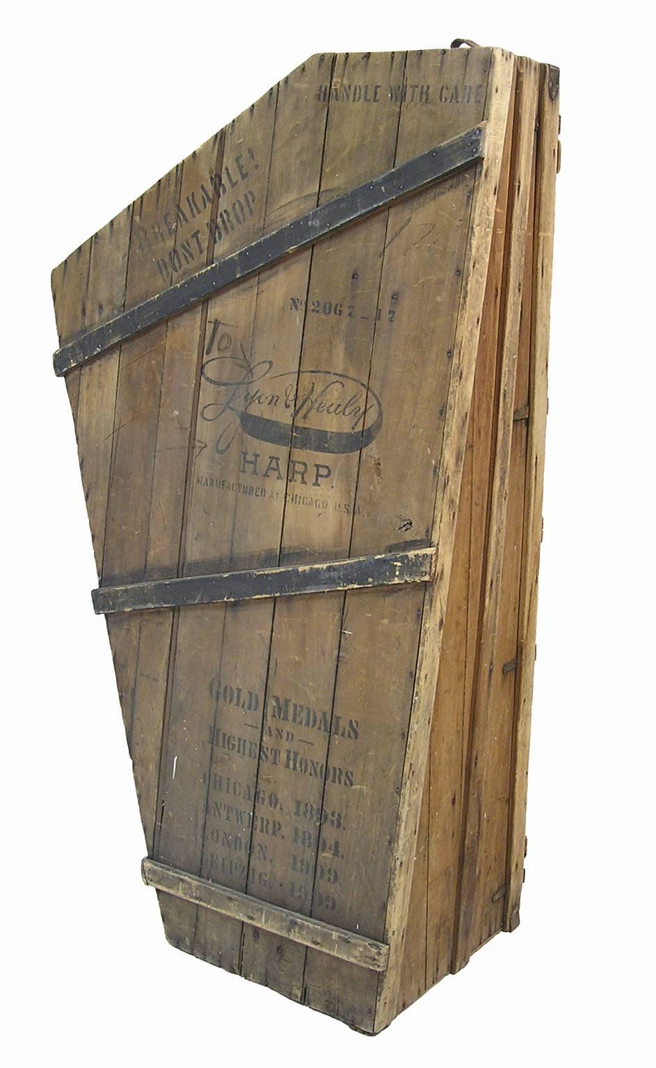 1920s Lyon and Healy Harp Crate Storage Unit In Good Condition For Sale In Winnipeg, Manitoba