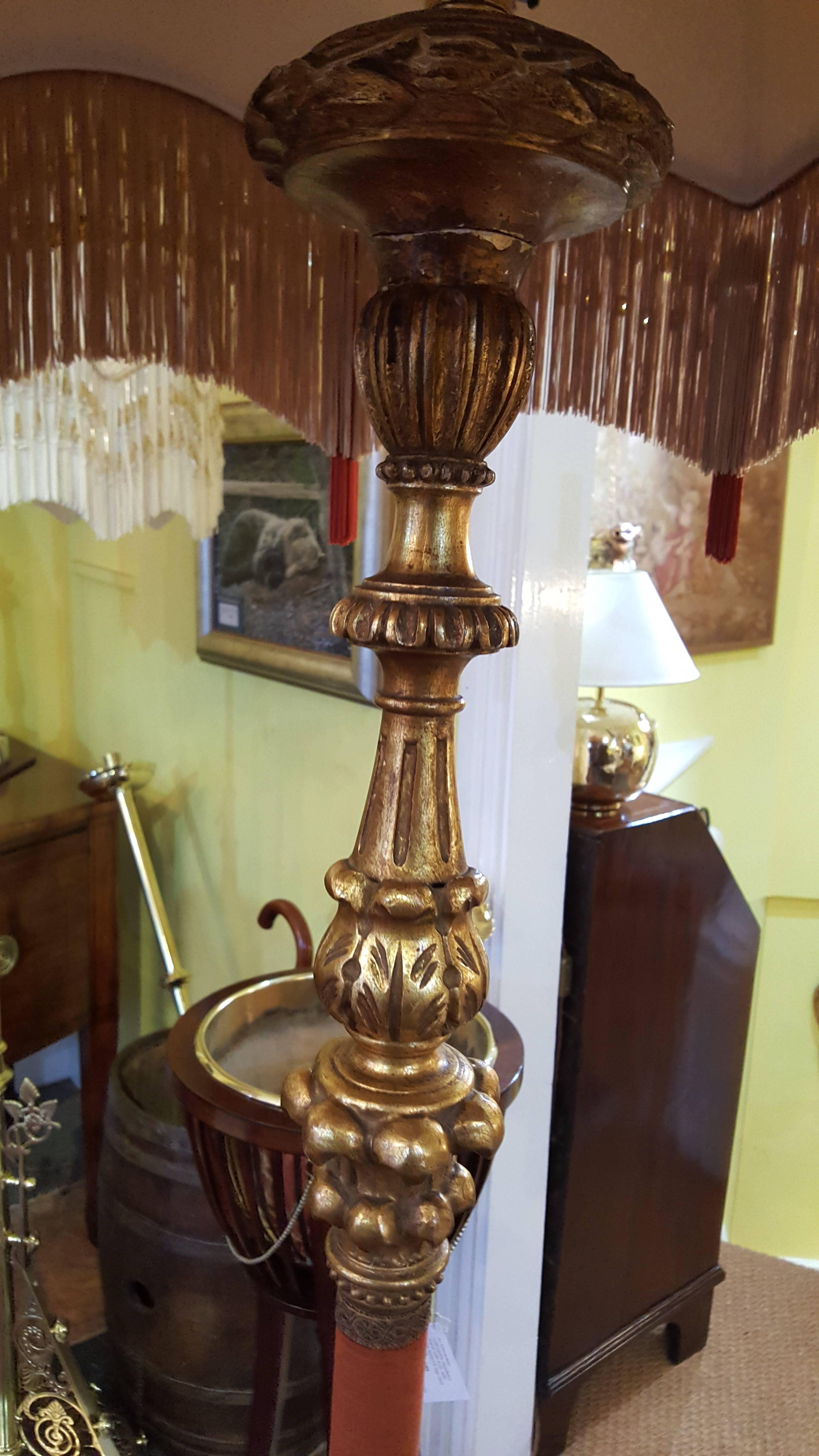 1960s Giltwood Standard Lamp In Good Condition In Altrincham, Cheshire