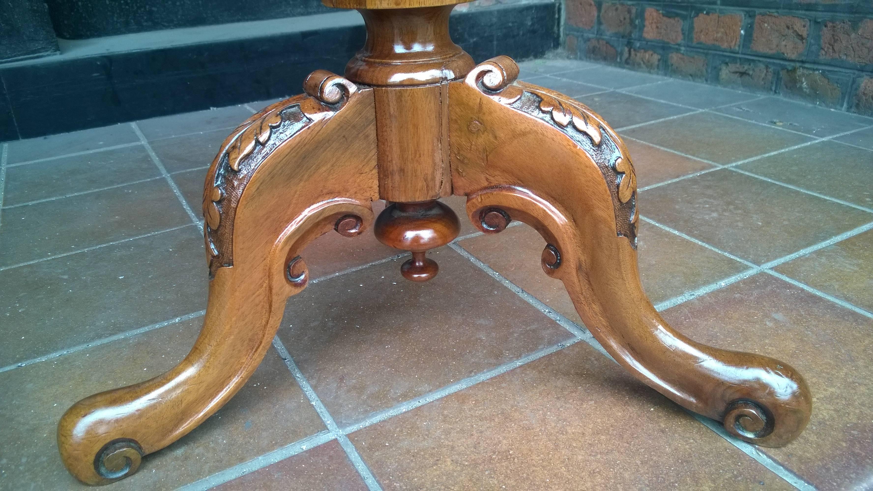 Victorian burr walnut and inlaid occasional table with moulded edge, fluted baluster column, carved cabriole tripod legs with scroll feet - shoolbred of London 22