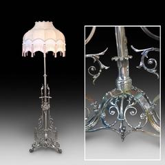 Victorian Brass Telescopic Oil Lamp Standard