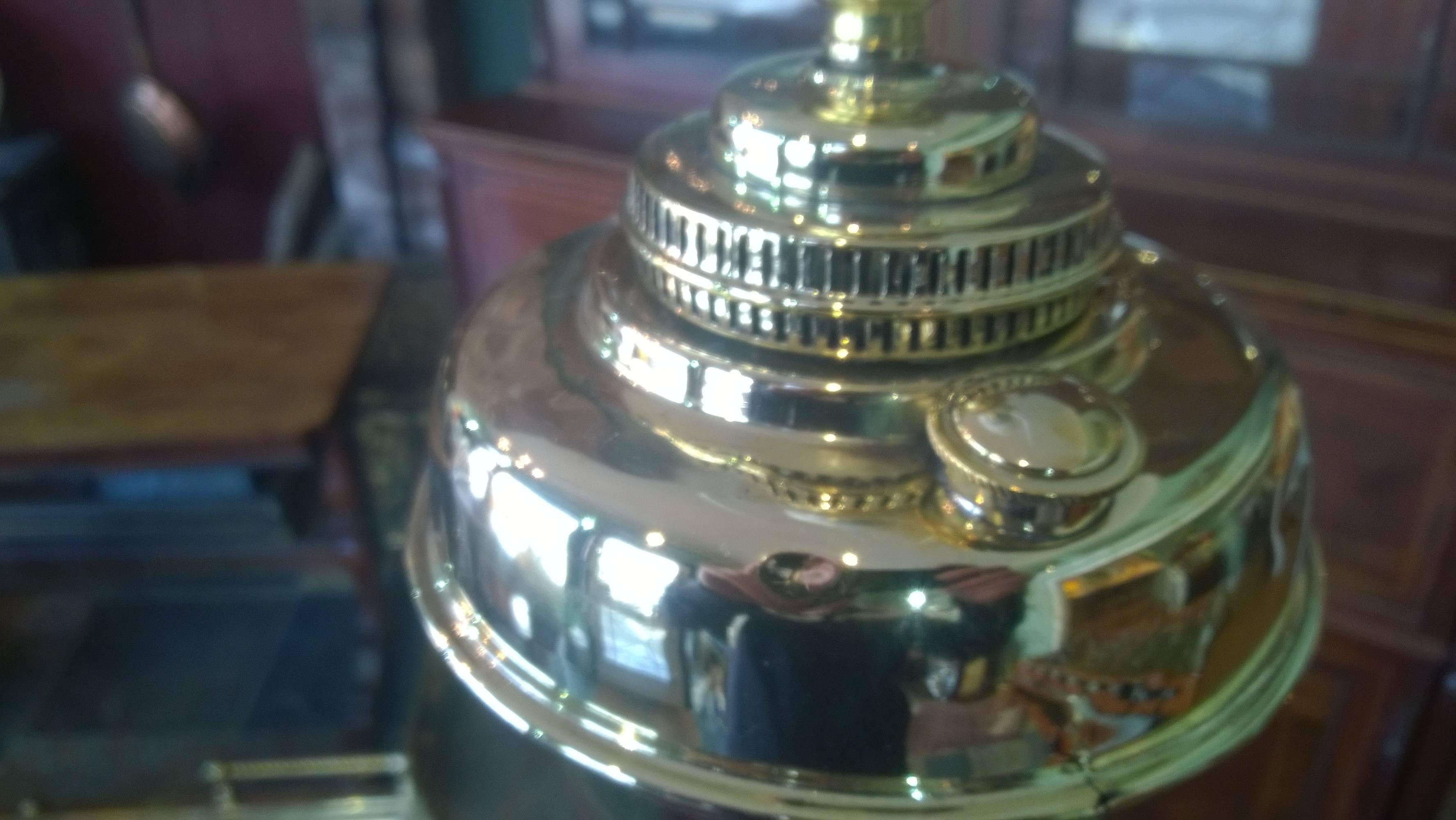 Victorian Hinks and Sons Patent Brass Adjustable Standard Lamp im Zustand „Hervorragend“ im Angebot in Altrincham, Cheshire