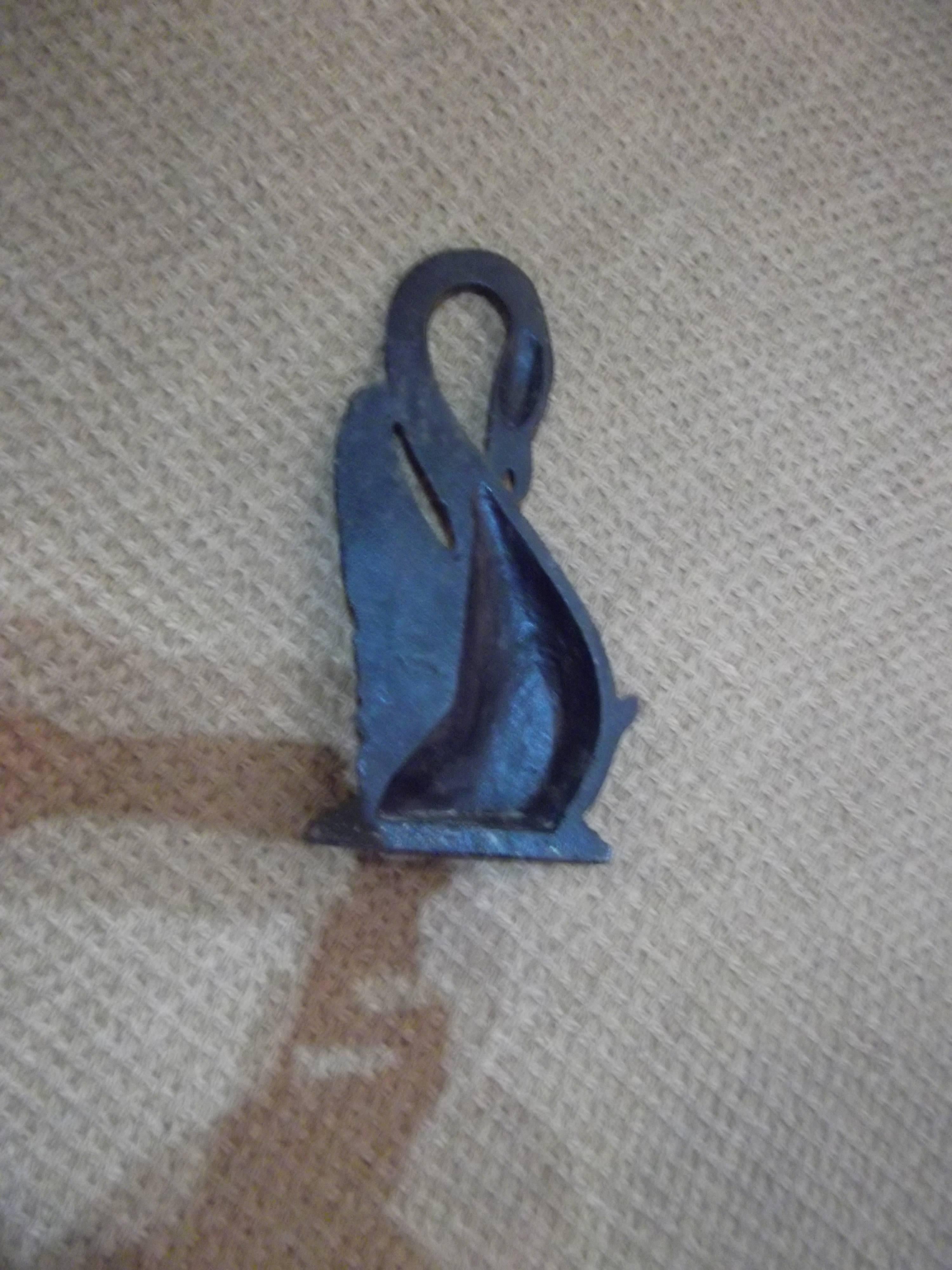 Coalbrookdale cast iron doorstop in the form of a wan, late 19th century. Measures: 7