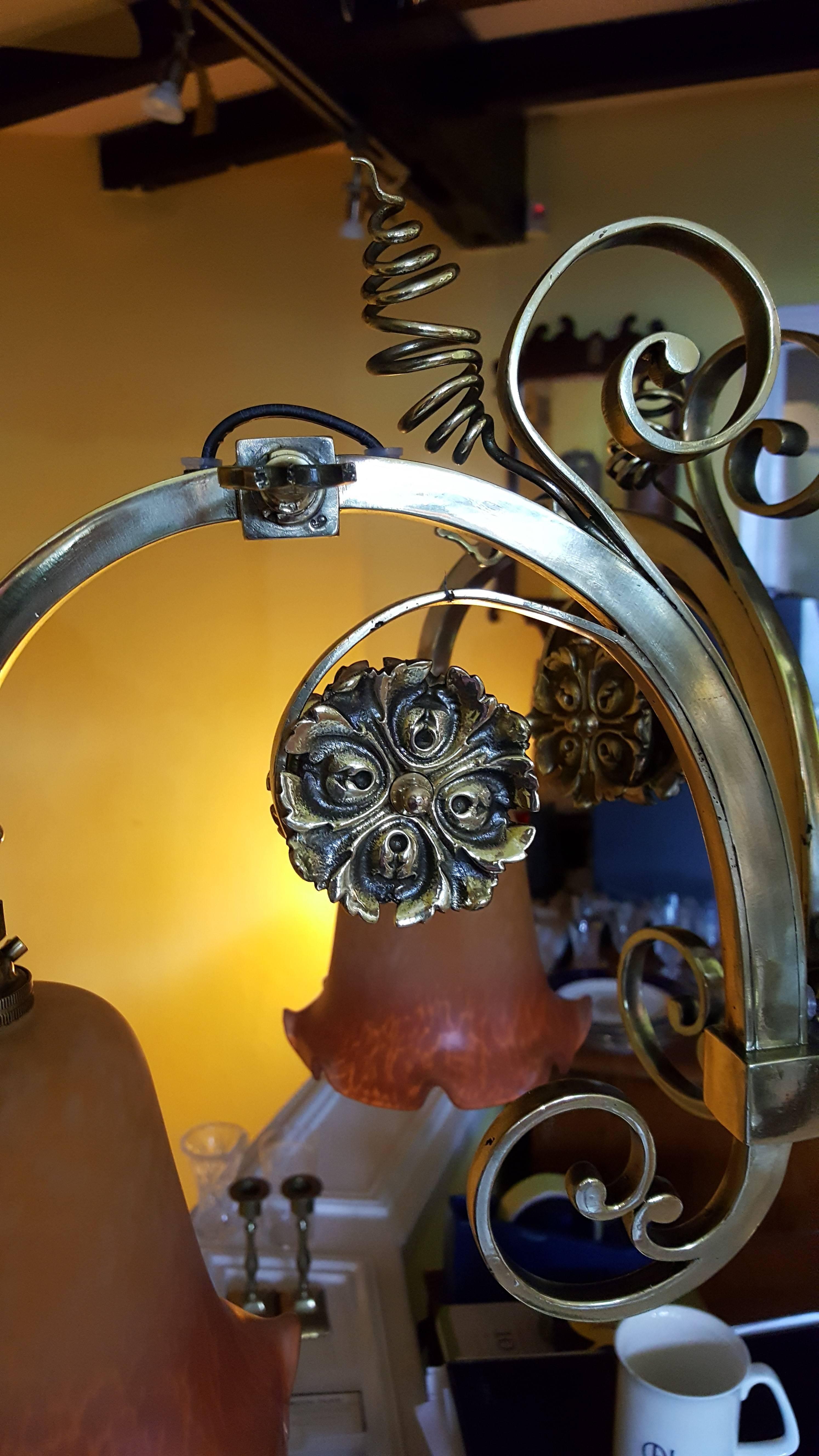 Great Britain (UK) Victorian Brass Chandelier For Sale