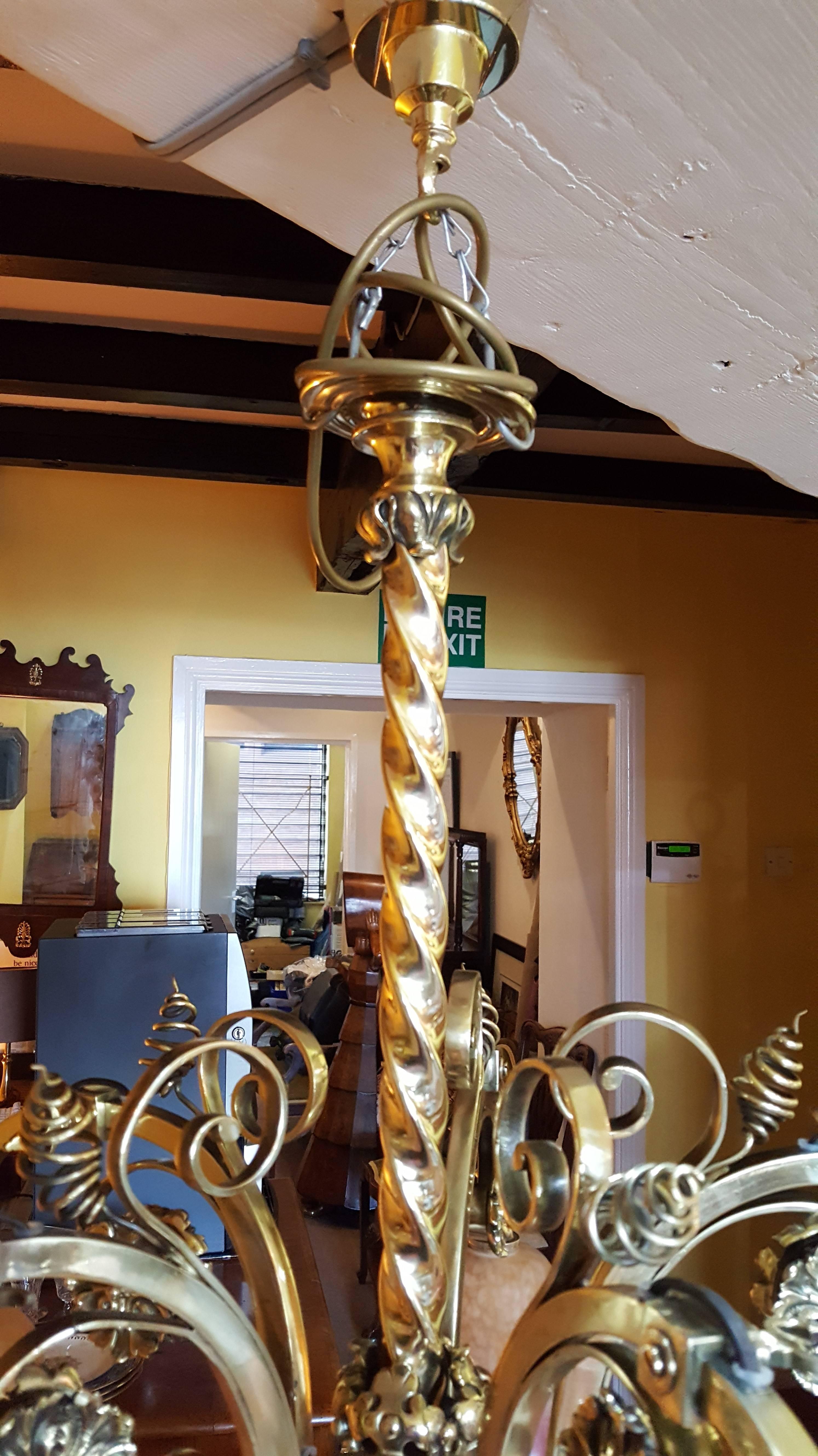 Late 19th Century Victorian Brass Chandelier For Sale