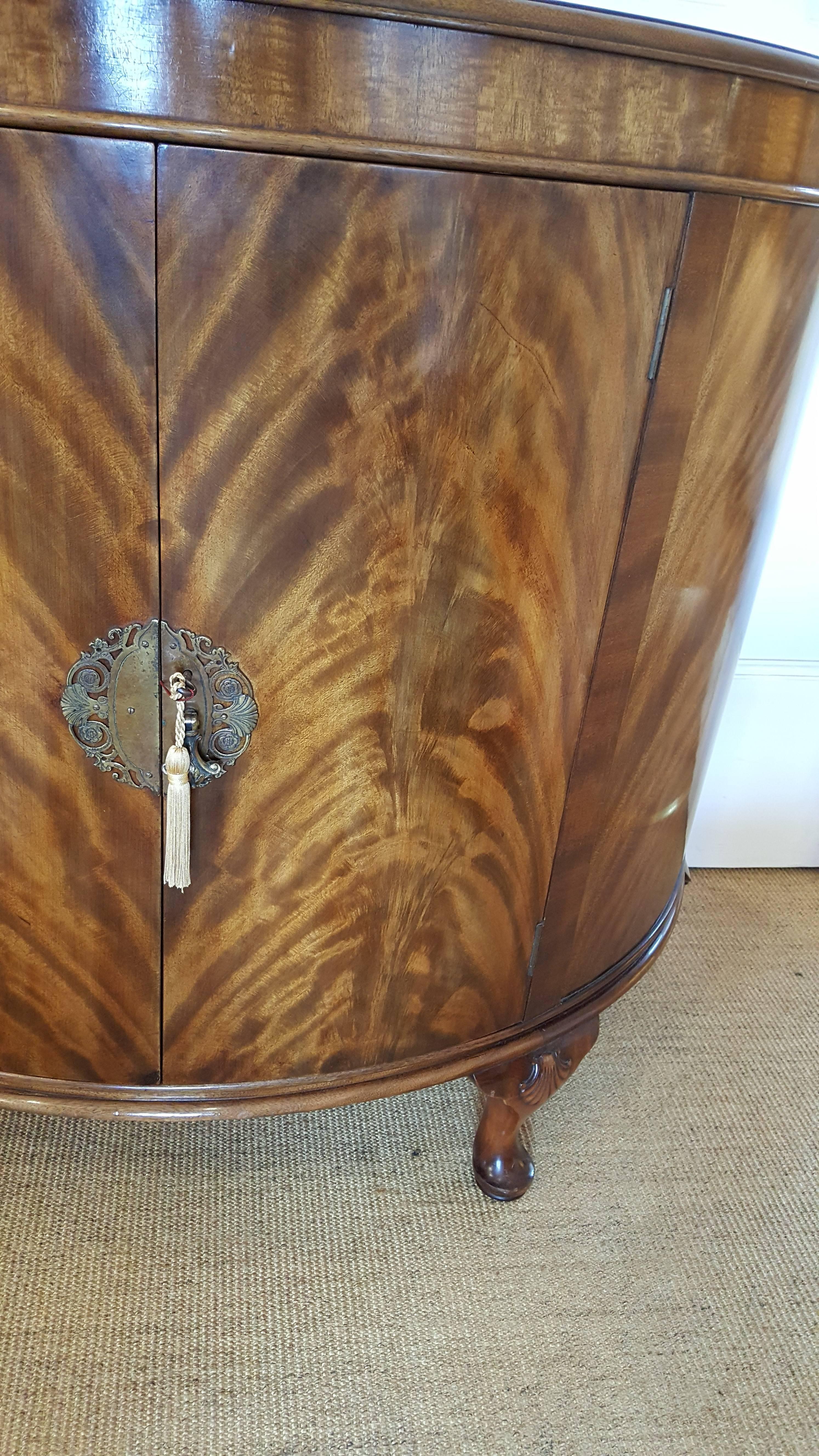 1920s Mahogany Demilune Drinks Cabinet 1