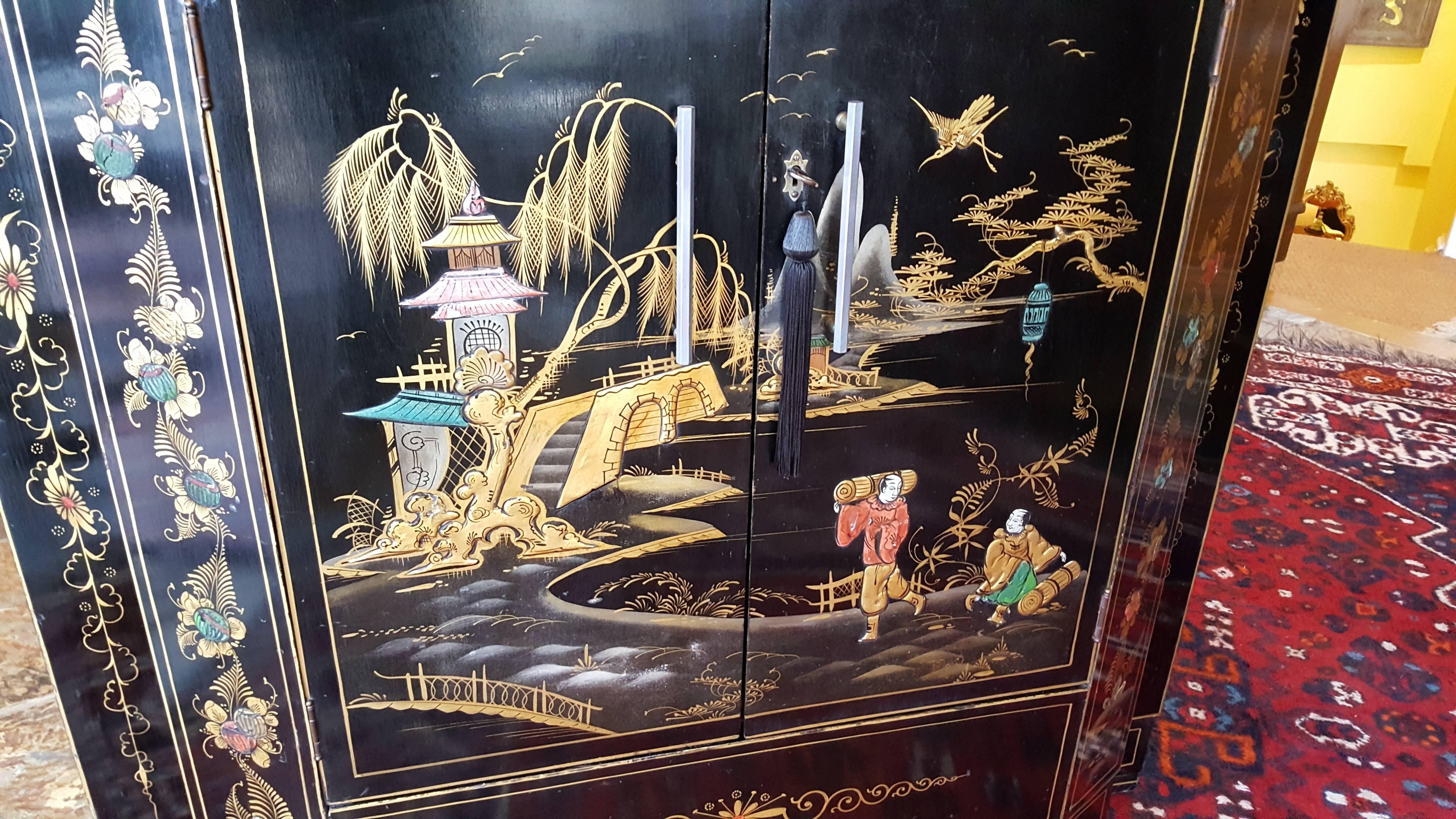 English Chinoiserie Decorated Cocktail Cabinet