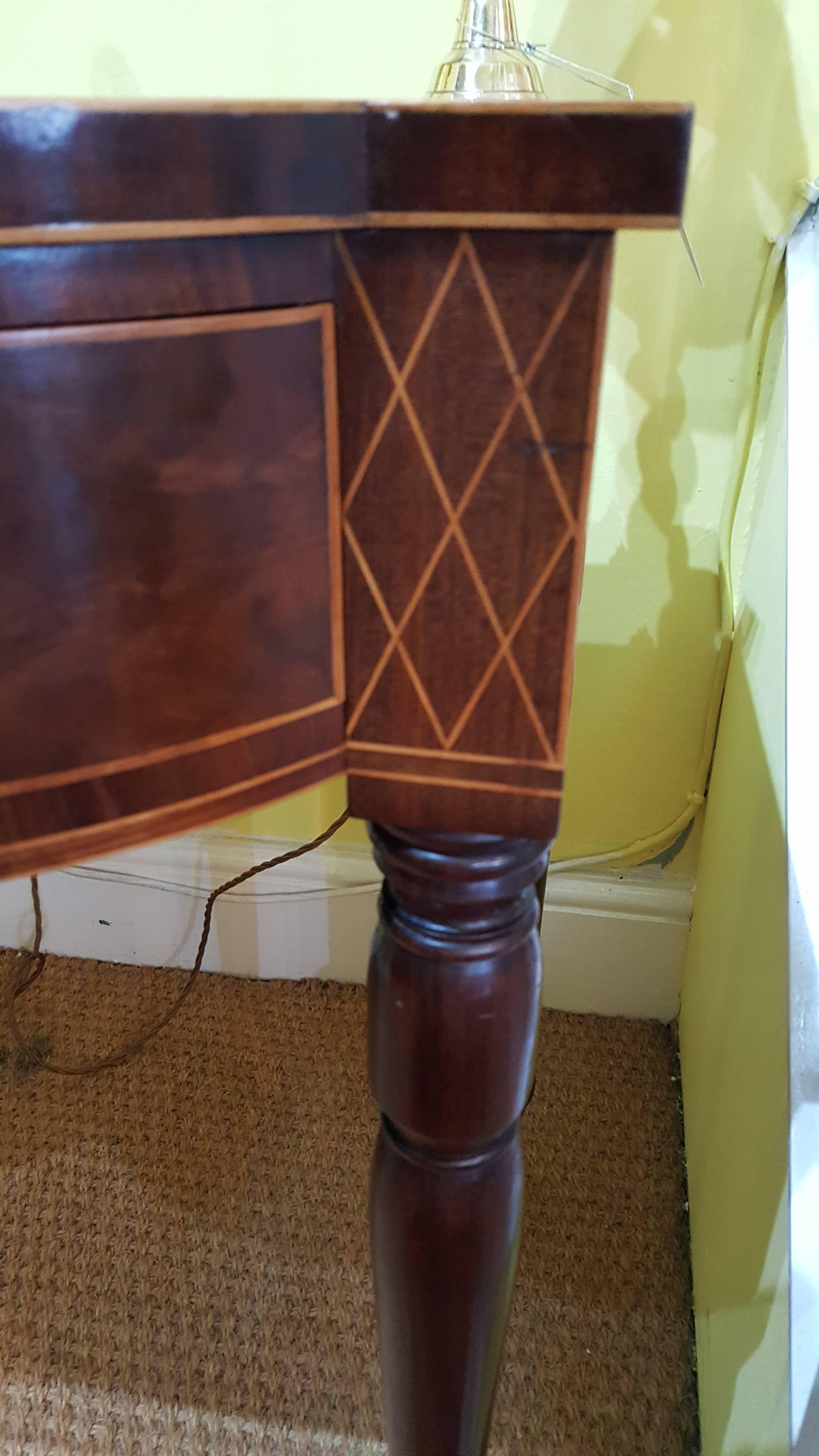 Inlay Late Georgian Bow Fronted Mahogany Console Table