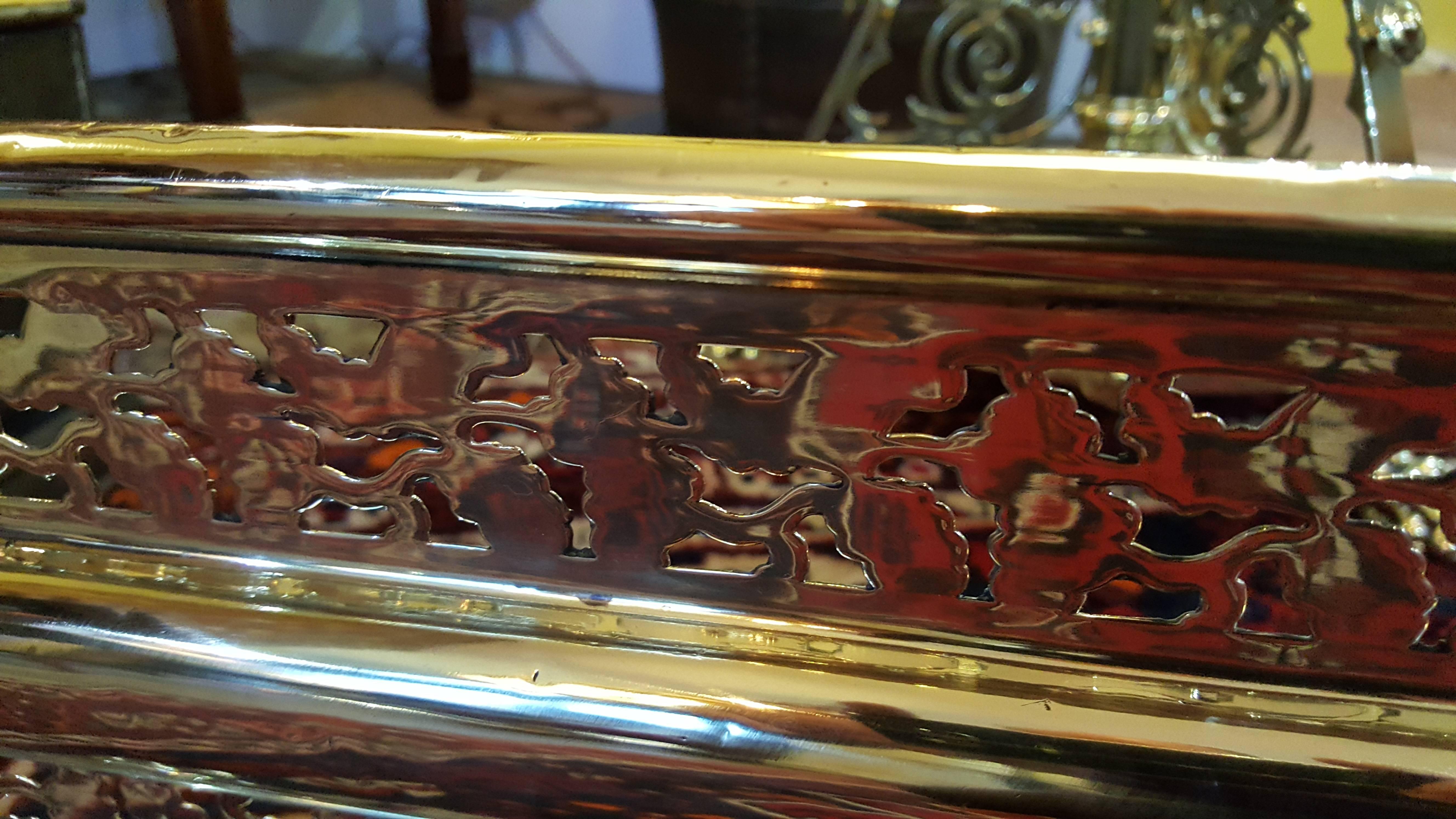 English Late Victorian Pierced Brass Fender