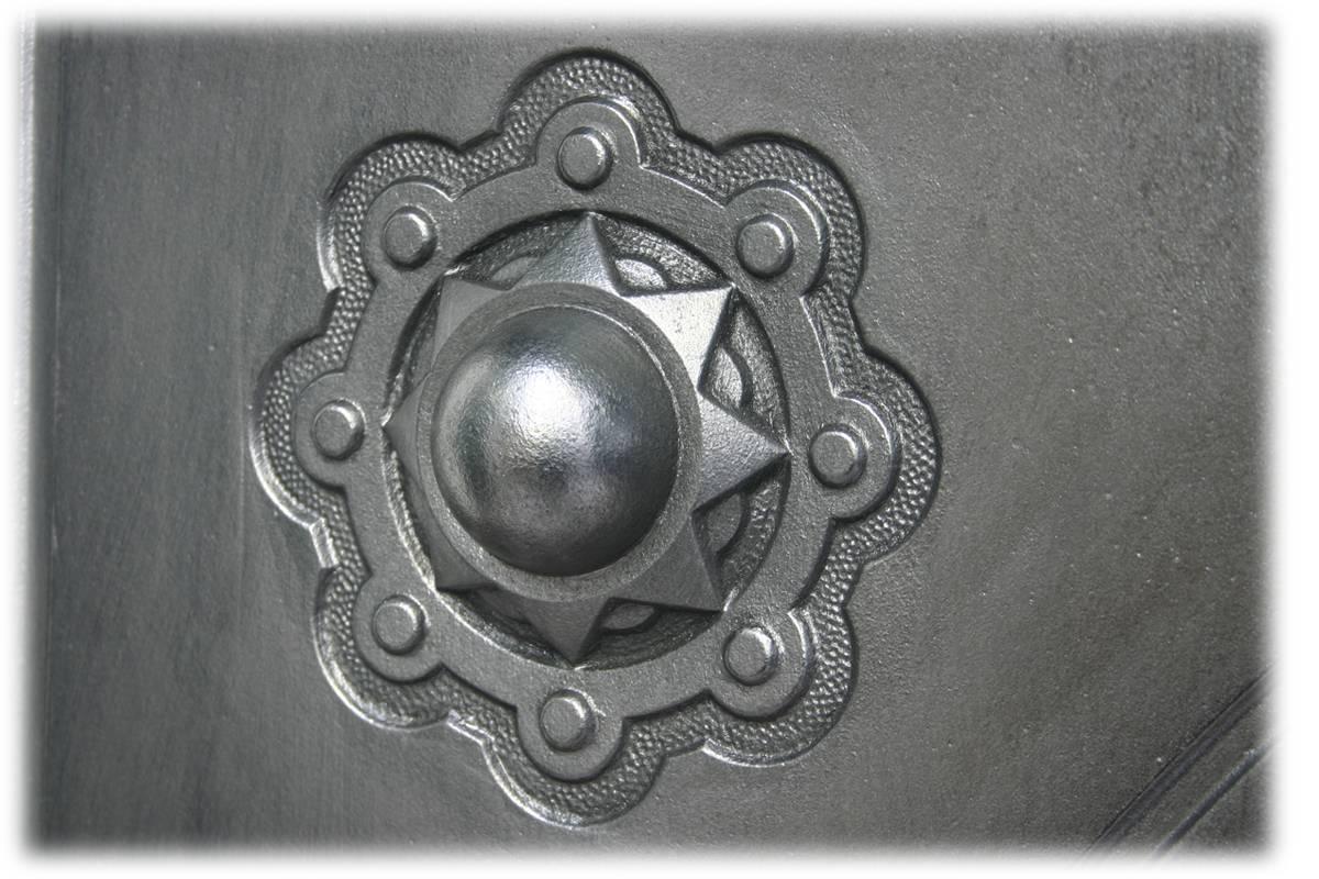 Late 19th Century 19th Century Victorian Arched Cast Iron Fireplace Surround