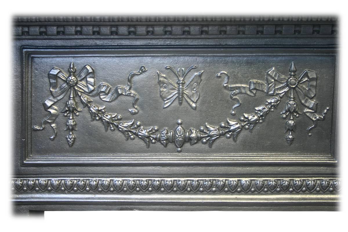 Antique 19th Century Arts & Crafts Cast Iron Fireplace Surround In Excellent Condition In Manchester, GB
