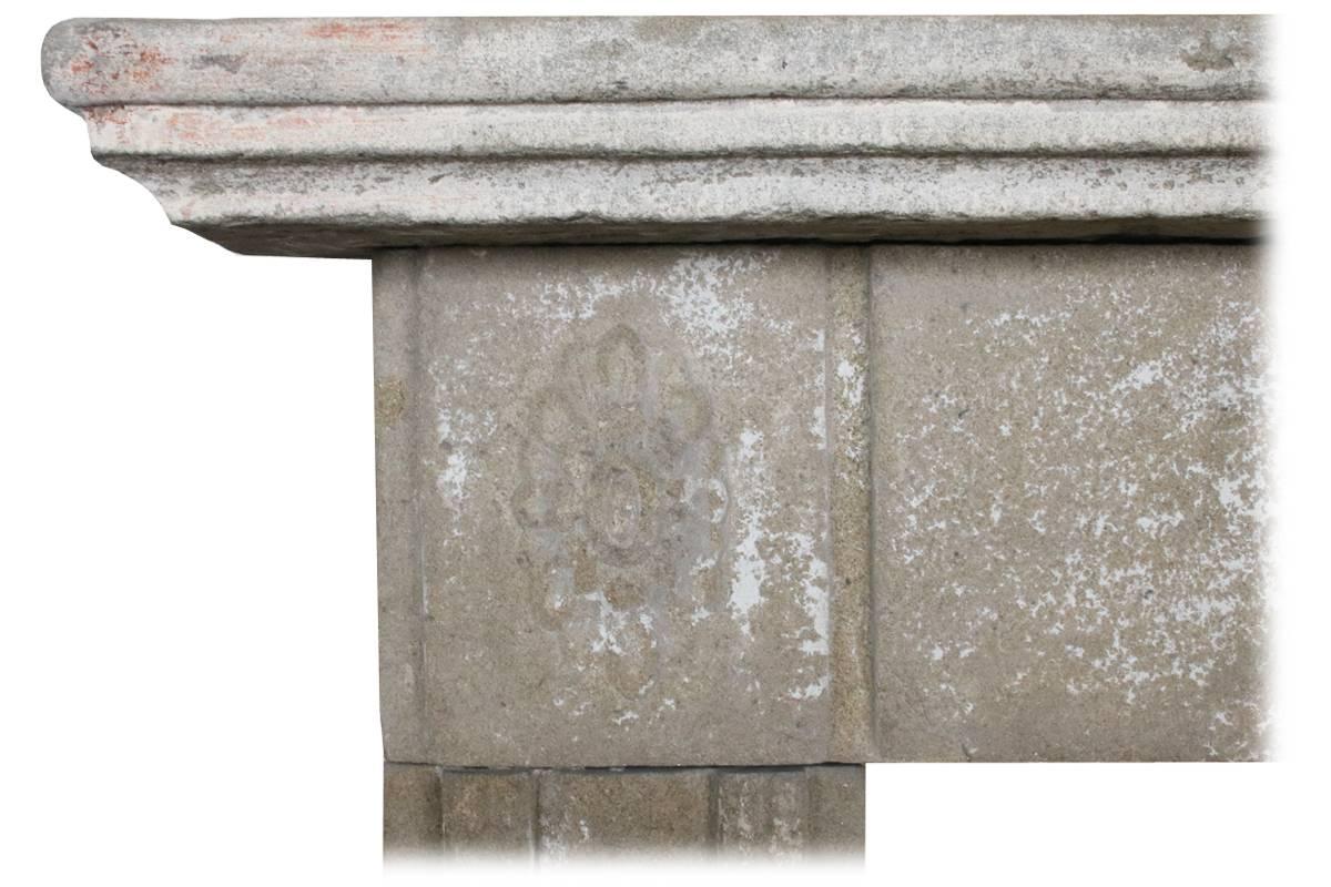 18th Century Late Georgian Stone Fire Surround In Good Condition In Manchester, GB
