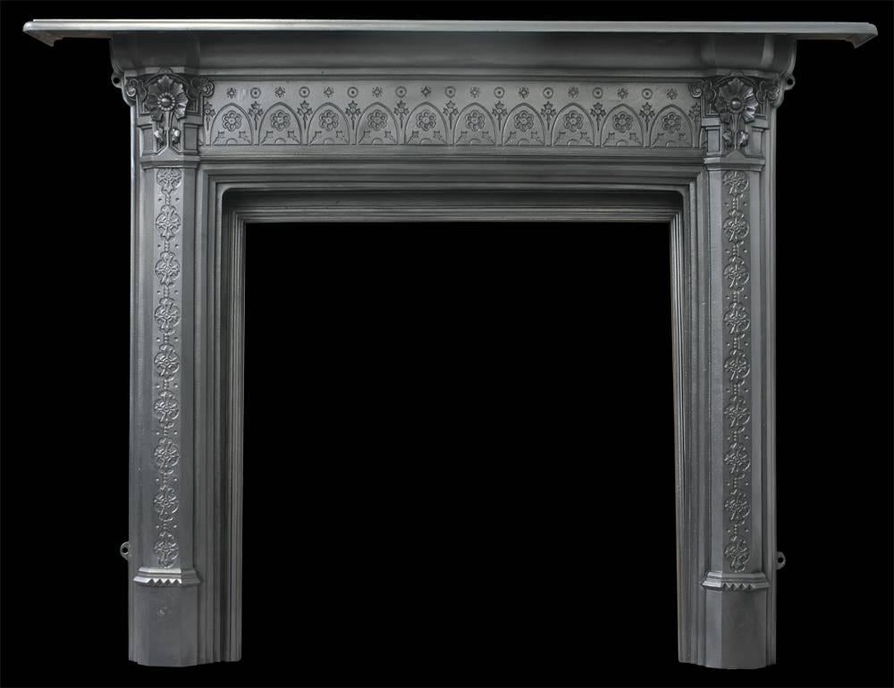 Antique Victorian Cast Iron Fireplace Surround In Excellent Condition In Manchester, GB