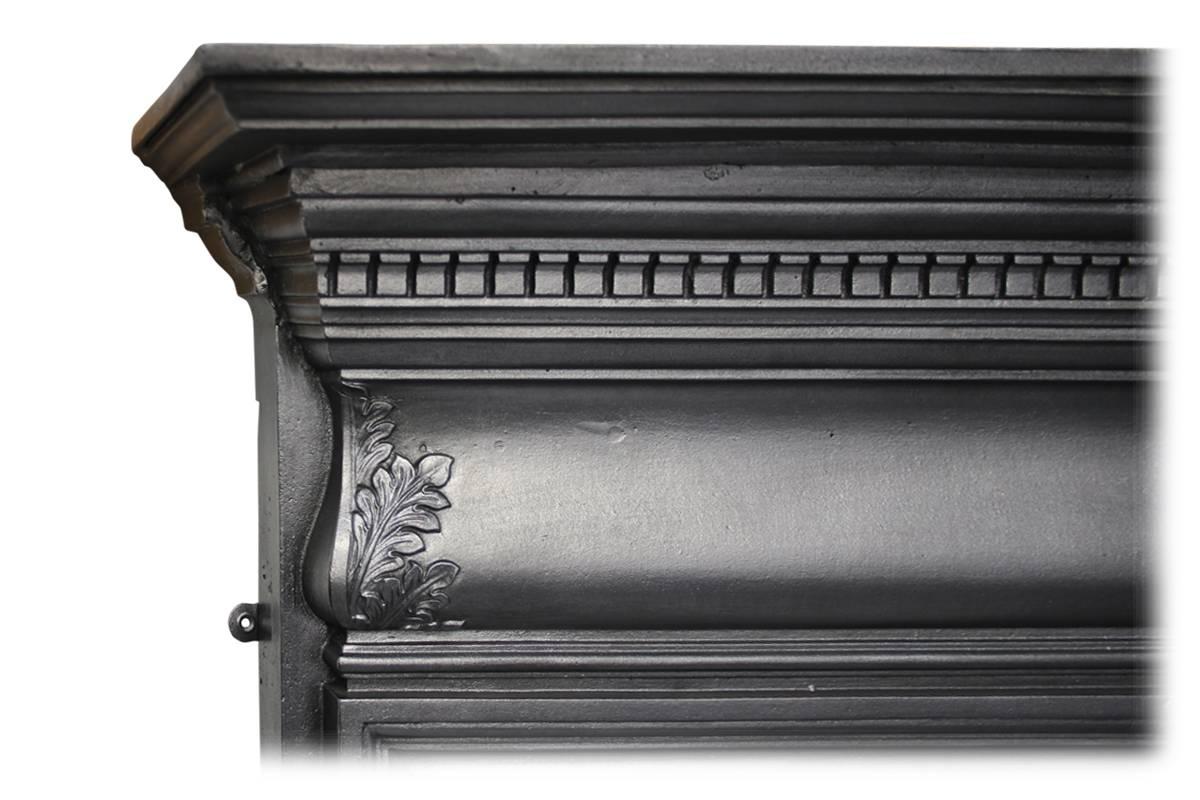 Small Late Victorian Cast Iron Fireplace Surround In Excellent Condition In Manchester, GB