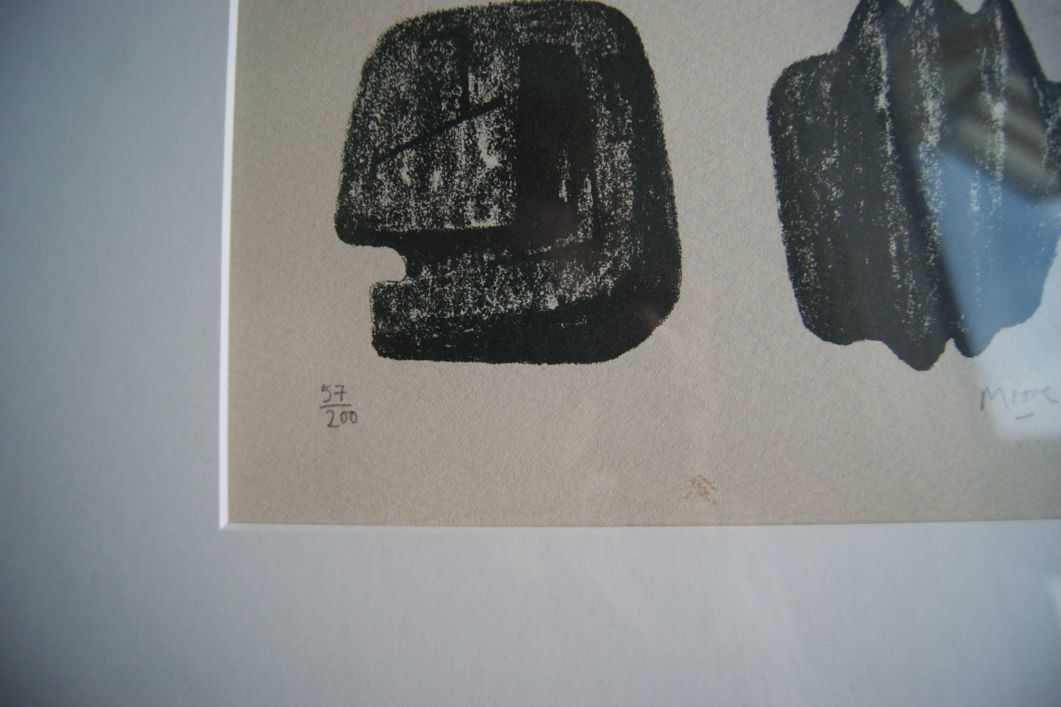 Henry Moore Lithograph 57/200 In Excellent Condition For Sale In London, GB