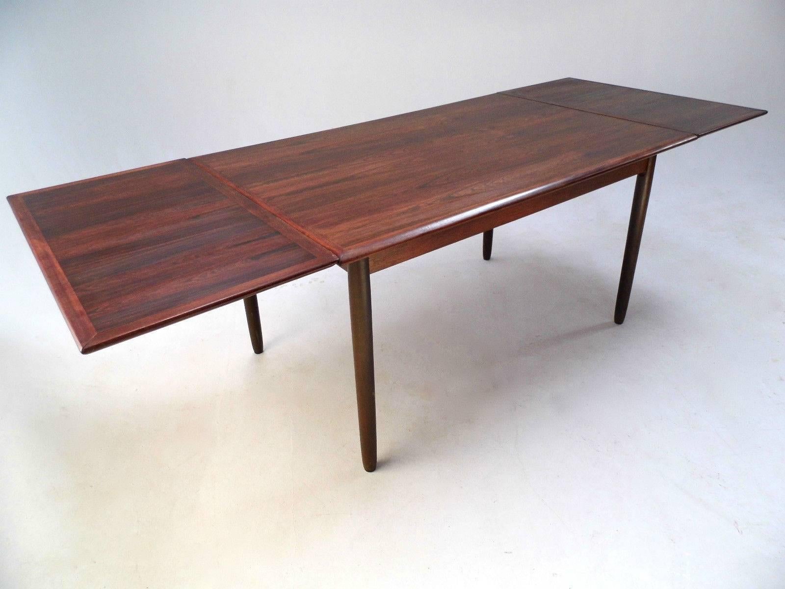 Danish Rosewood Extending Dining Table, Mid-Century, 1960s In Good Condition In London, GB