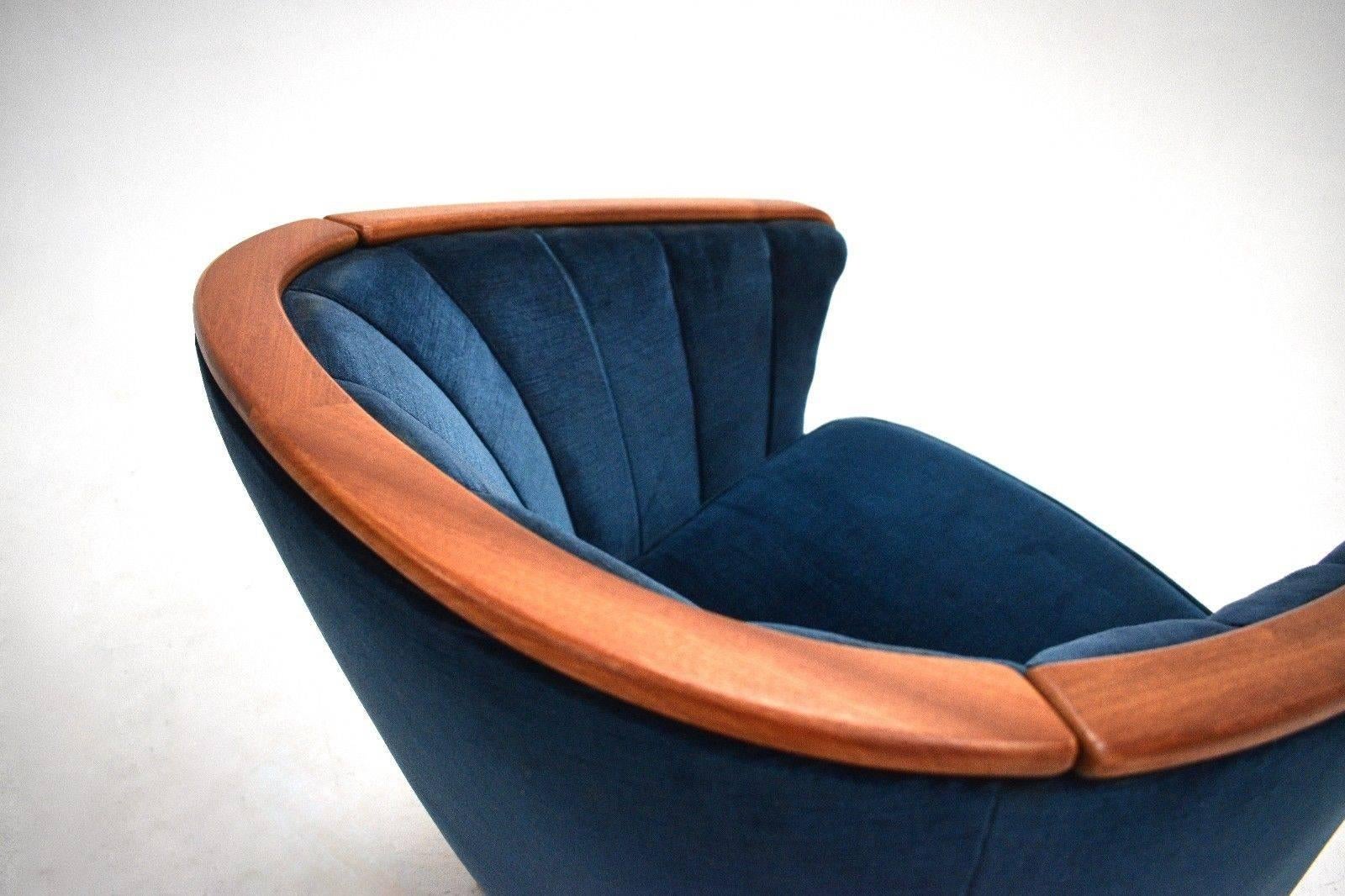 Norwegian Navy Blue Velvet and Teak Armchair Midcentury Club Chair, 1950s 2
