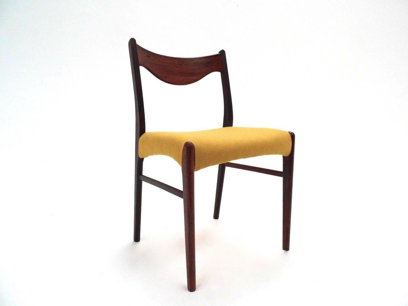 Danish Set of Six Rosewood and Yellow Wool Dining Chairs In Excellent Condition In London, GB