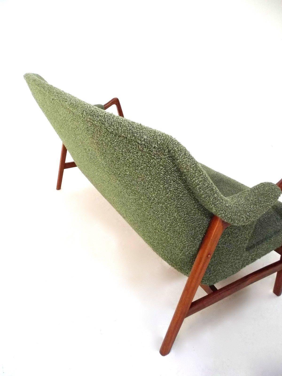 Danish Dokka Mobler Rio Green Wool and Teak Three-Seat Sofa Midcentury, 1950s 3
