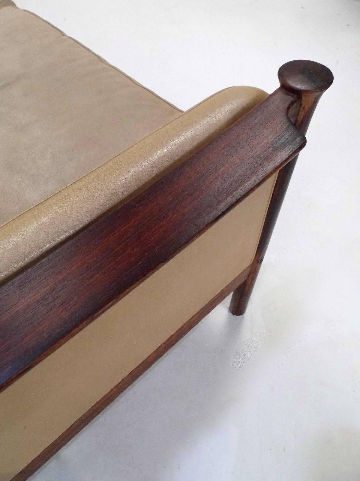 Norwegian Cream Leather and Rosewood Three-Seat Sofa by Torbjørn Afdal 3