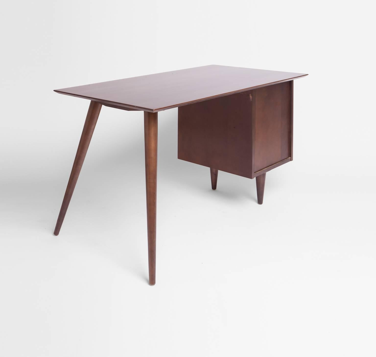 Mid-Century Modern Mid-Century Desk, Paul McCobb Planner Group