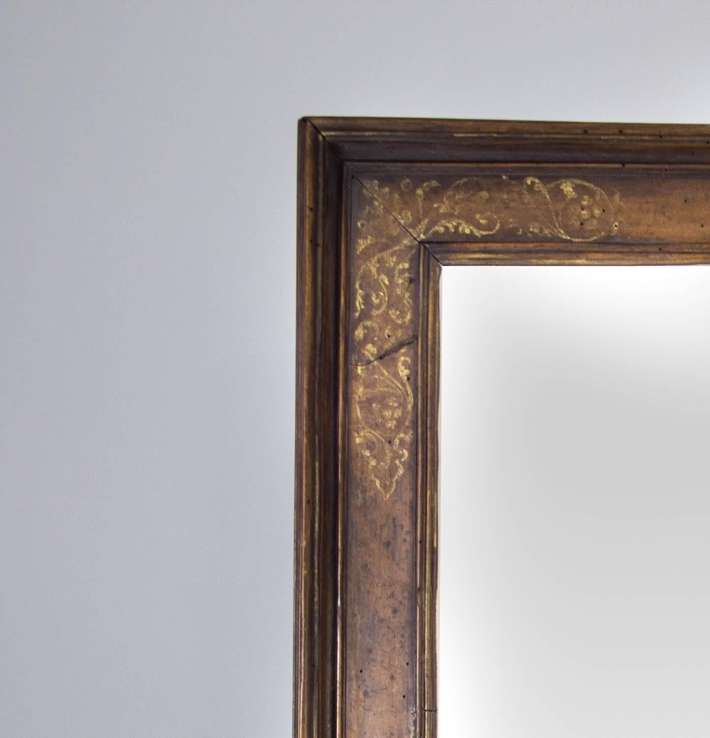 17th Century Italian Mirror with Gilded Floral Decoration For Sale 2