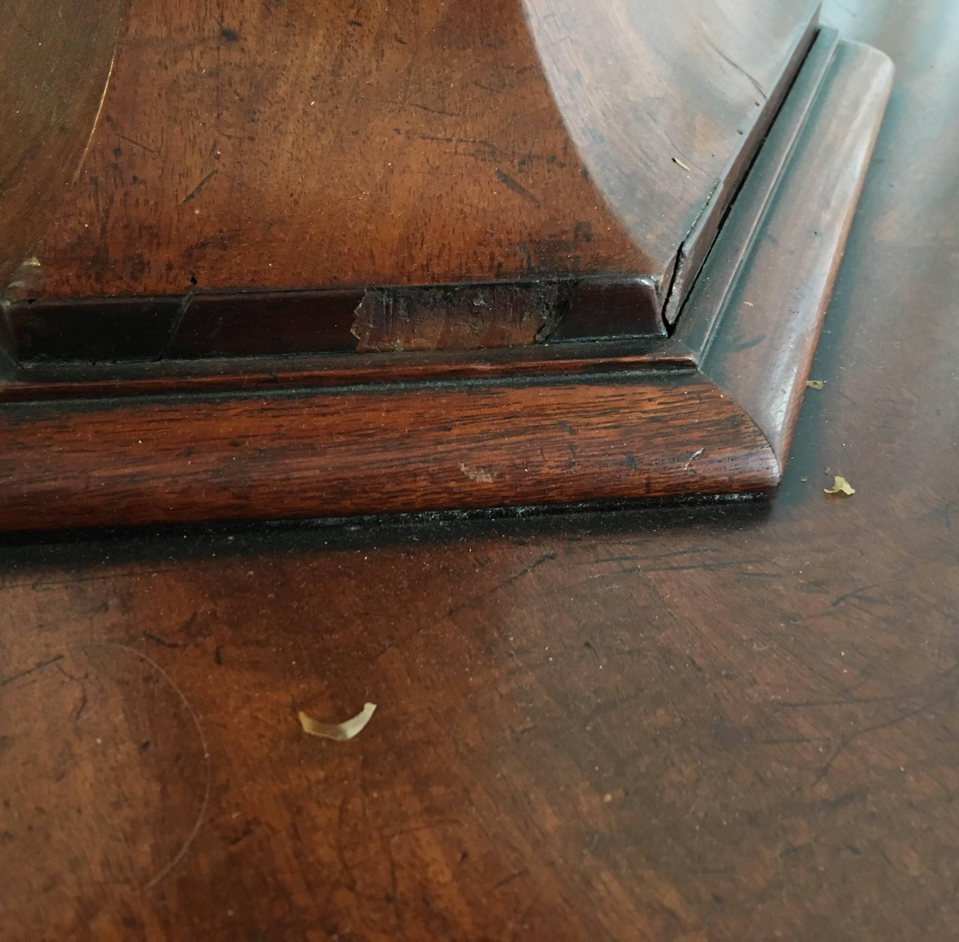 English Regency Mahogany Tilt-Top Center Table with Radial Inlaid Top  5