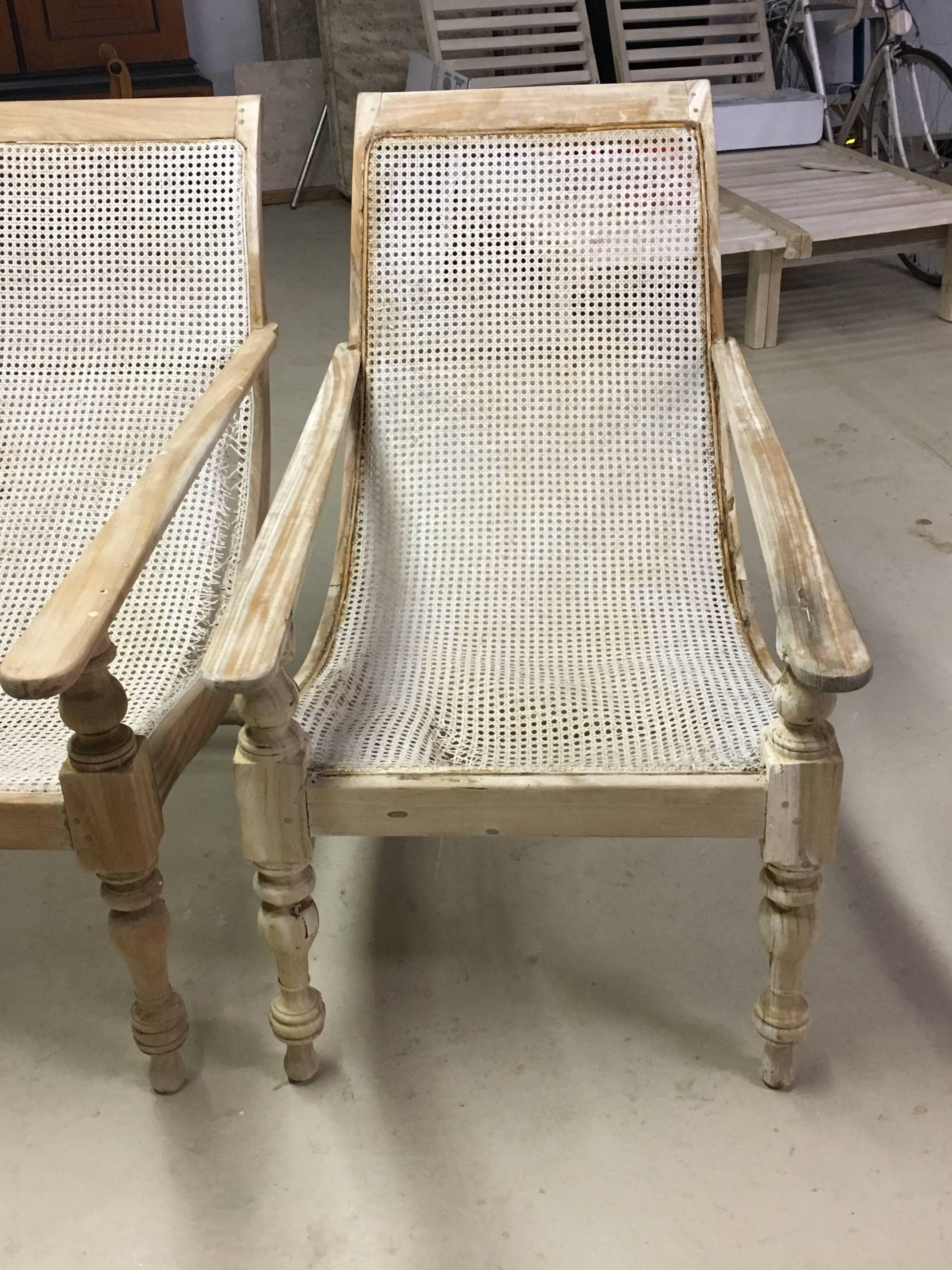 Pair of Dutch Colonial Solid Satinwood Caned Sling Back Planters Chairs, 1850 In Excellent Condition In Southampton, NY