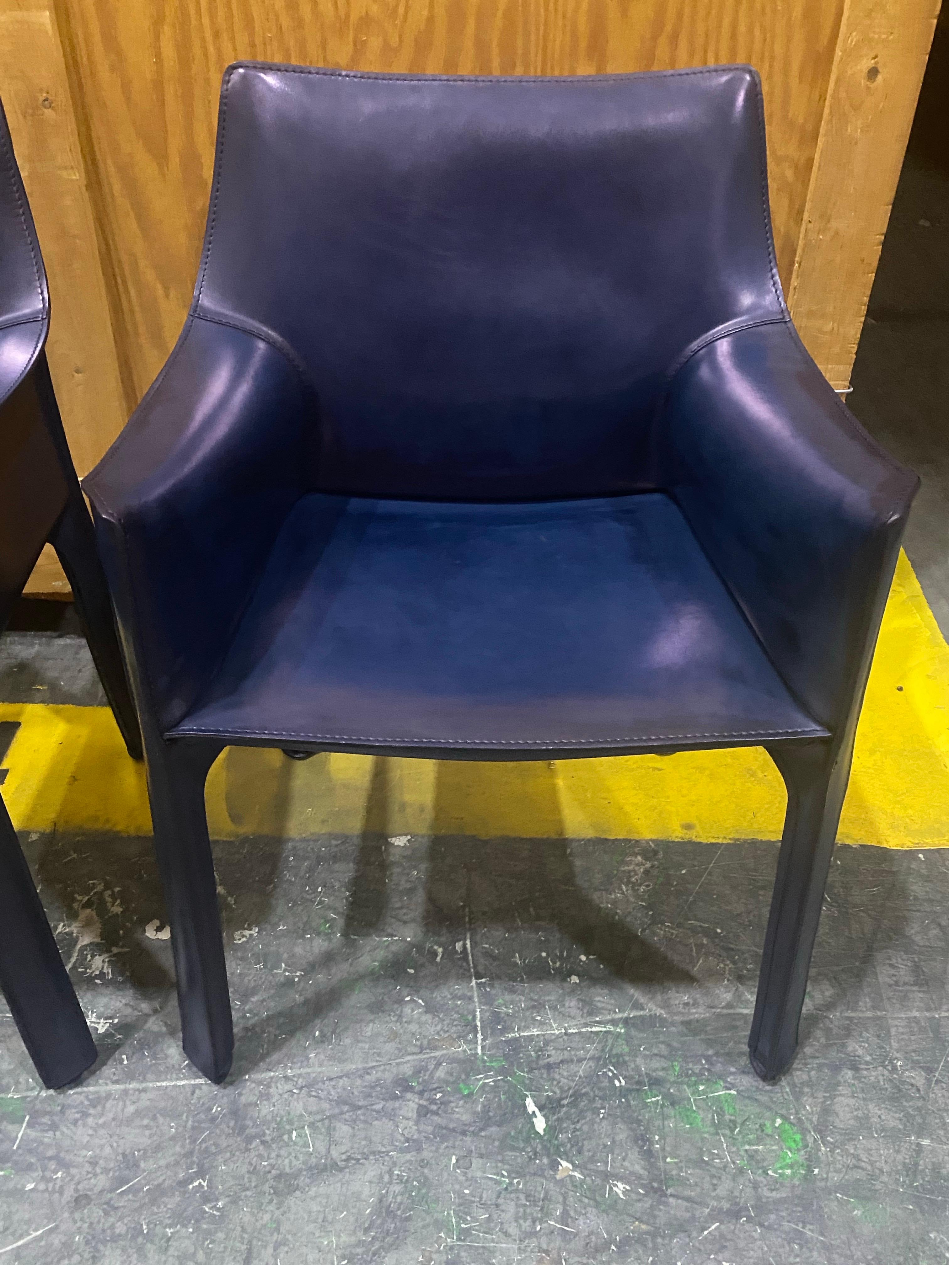 Pair of Mario Bellini for Cassina 'CAB 413' Dining Chairs in Navy Blue Leather For Sale 8