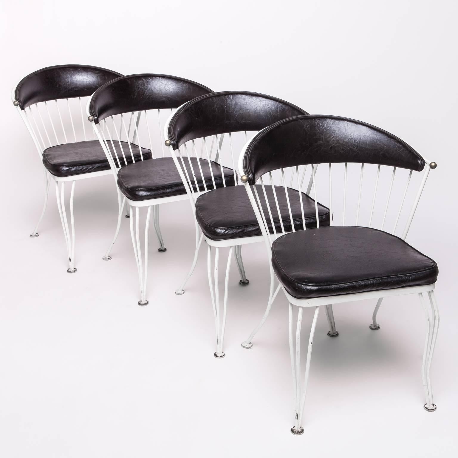 Mid-Century Modern Set of Four Mid-Century Wrought Iron Chairs
