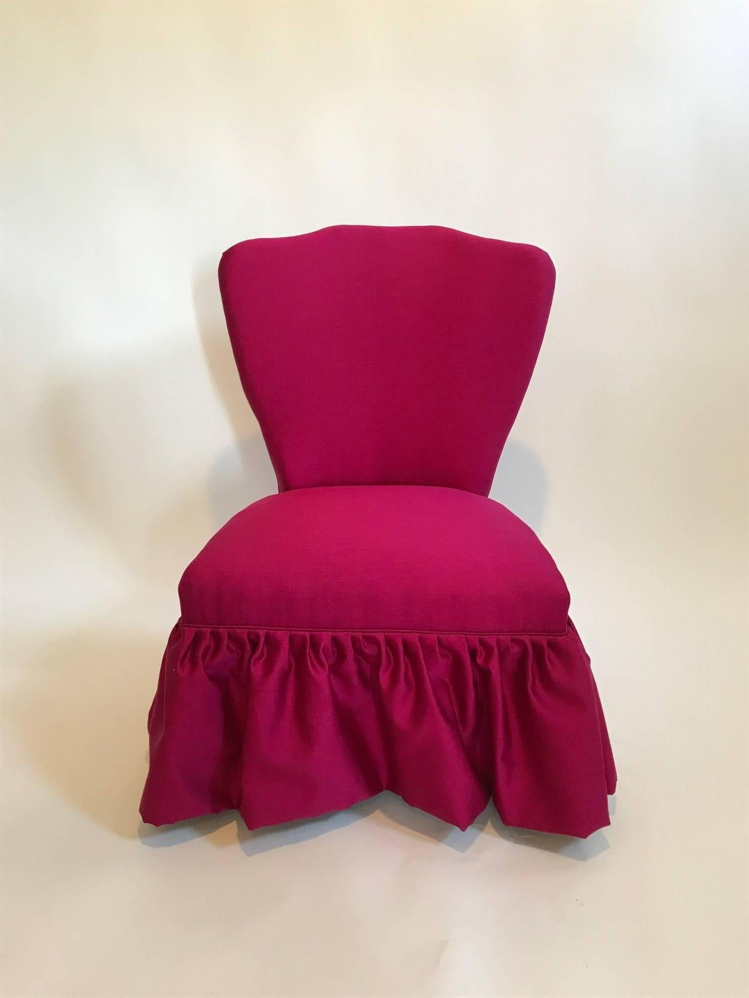 Slipper chair reupholstered in Holland & Sherry wool silk sateen fabric.

Measures: 31.5" H x 20 " W x 22" D x 16.5" SD x 16" SH.