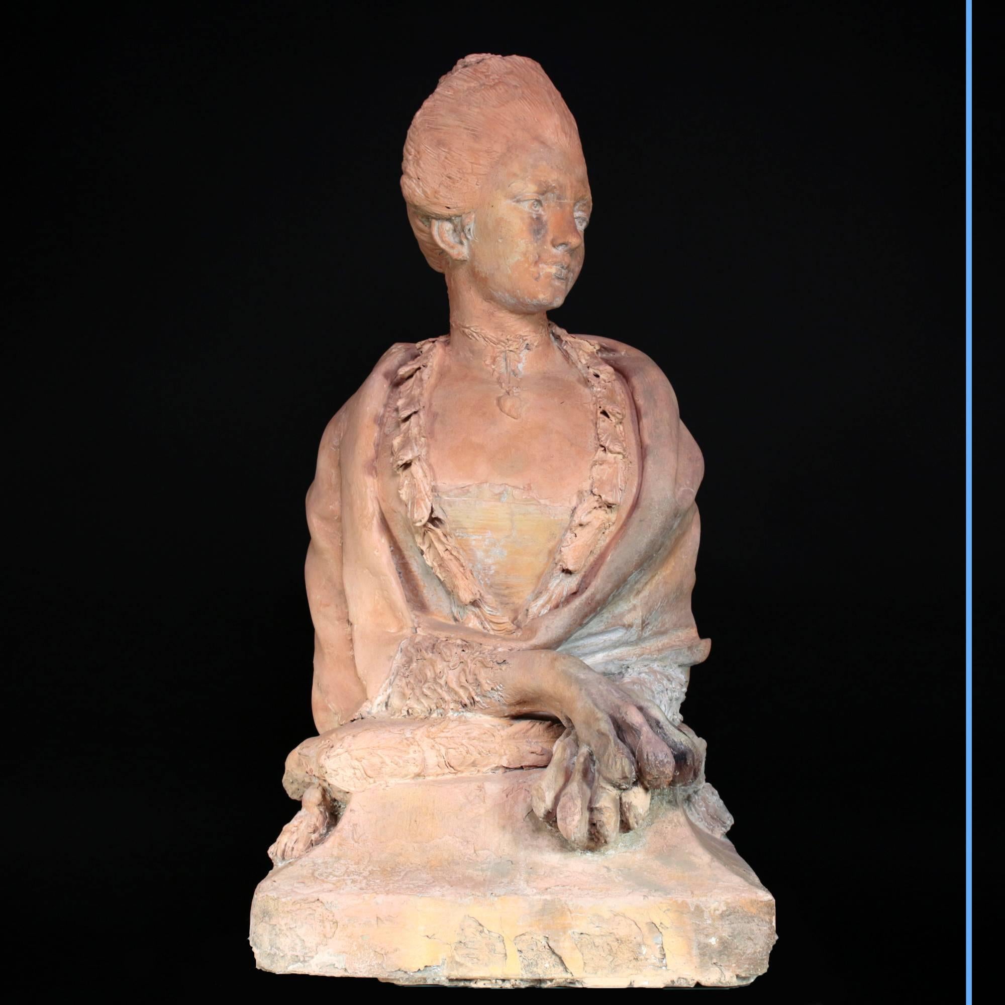 Rare large-sized Sphinx with head of woman
terra cotta
18th century
circa 1770.
Measures: H 106, W 53, D141 cm.

Terra cotta large-sized Sphinx with head of woman (between 1770 and 1776):

The mythological creature, whose two legs rest on a