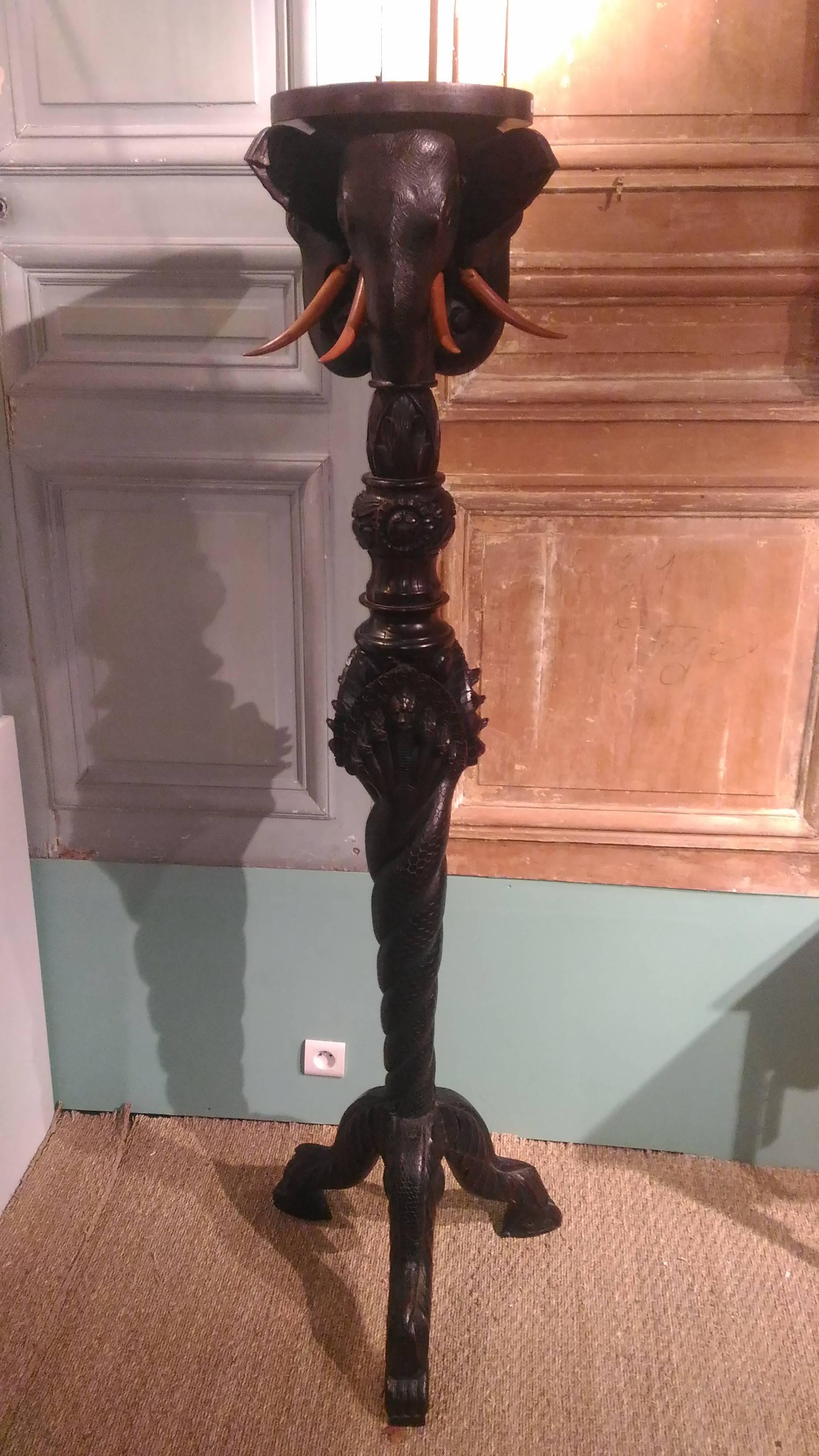 Napoleon III 19th Century Large Pedestal in Wood with Elefant Heads For Sale