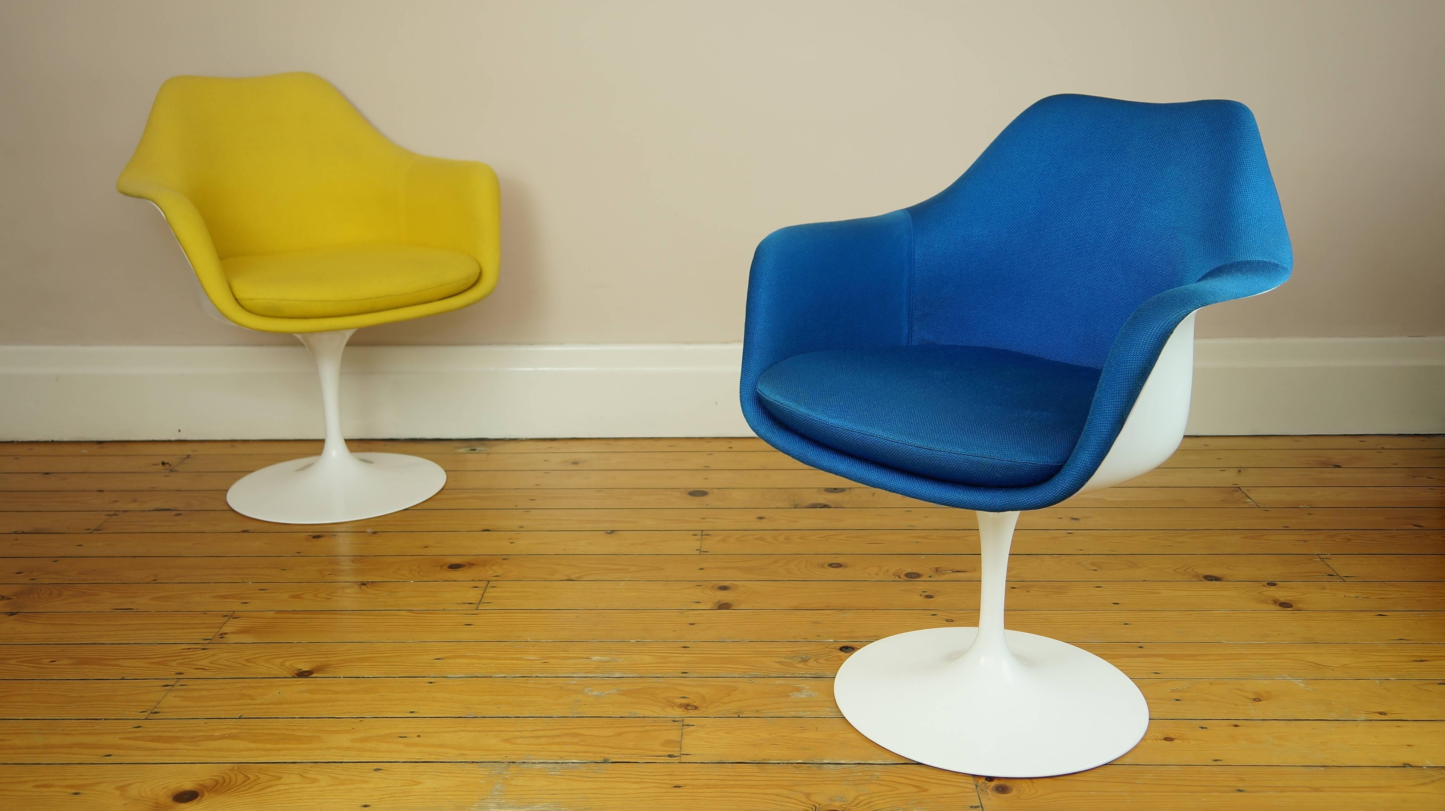 Vintage Tulip Chair / Armchair by Eero Saarinen for Knoll, Blue Upholstery In Good Condition In Huddersfield, GB