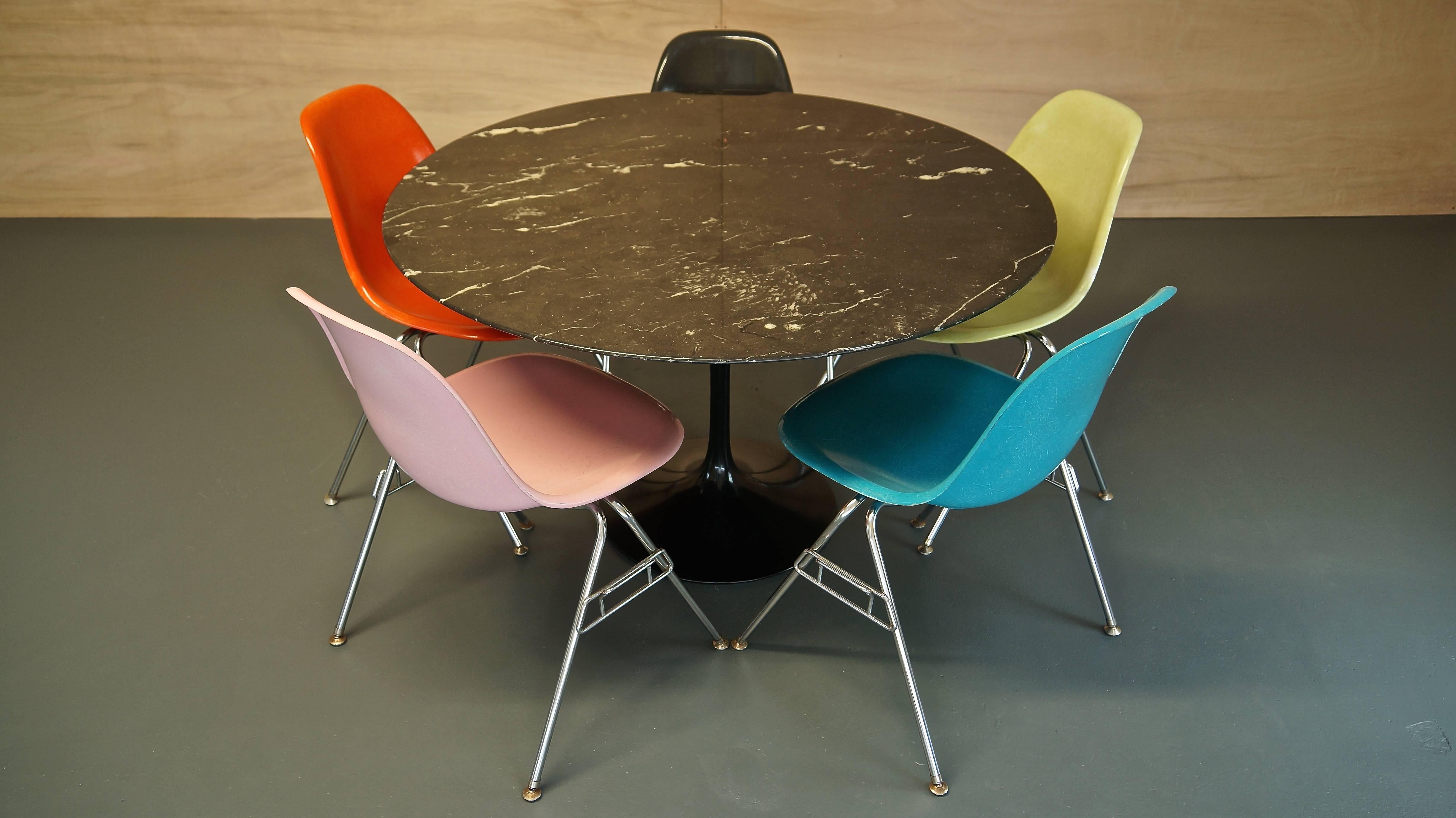 Charles Eames fiberglass stacking shell side chairs on chromed steel stacking bases.

Excellent clean condition with minor signs of wear.

We have 22 chairs currently available in various colors:

UPDATE: Last 3 available

Lime green,
burnt