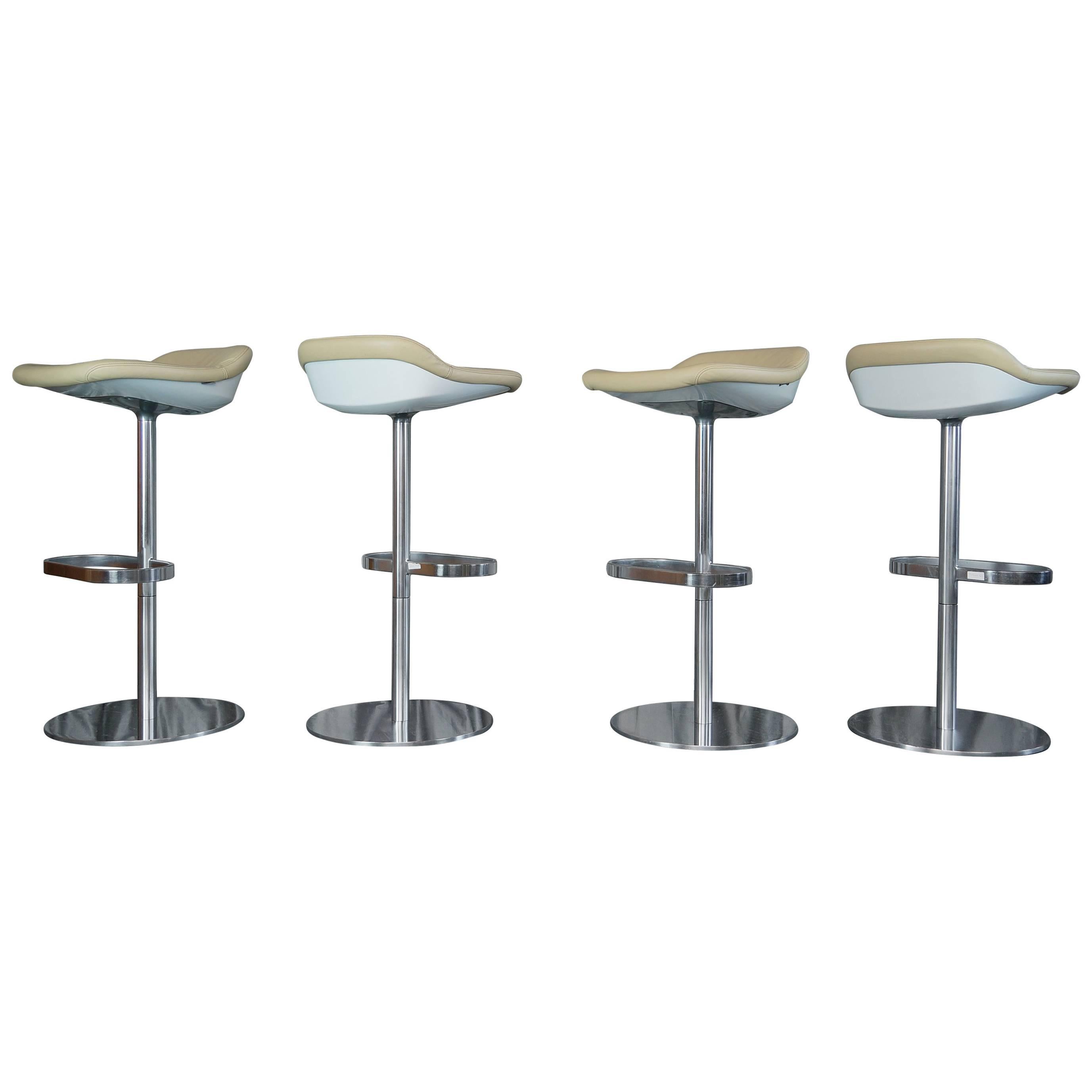 Set of Four Cream Leather Walter Knoll Turtle Bar/Counter Stools, Pearson, Lloyd For Sale
