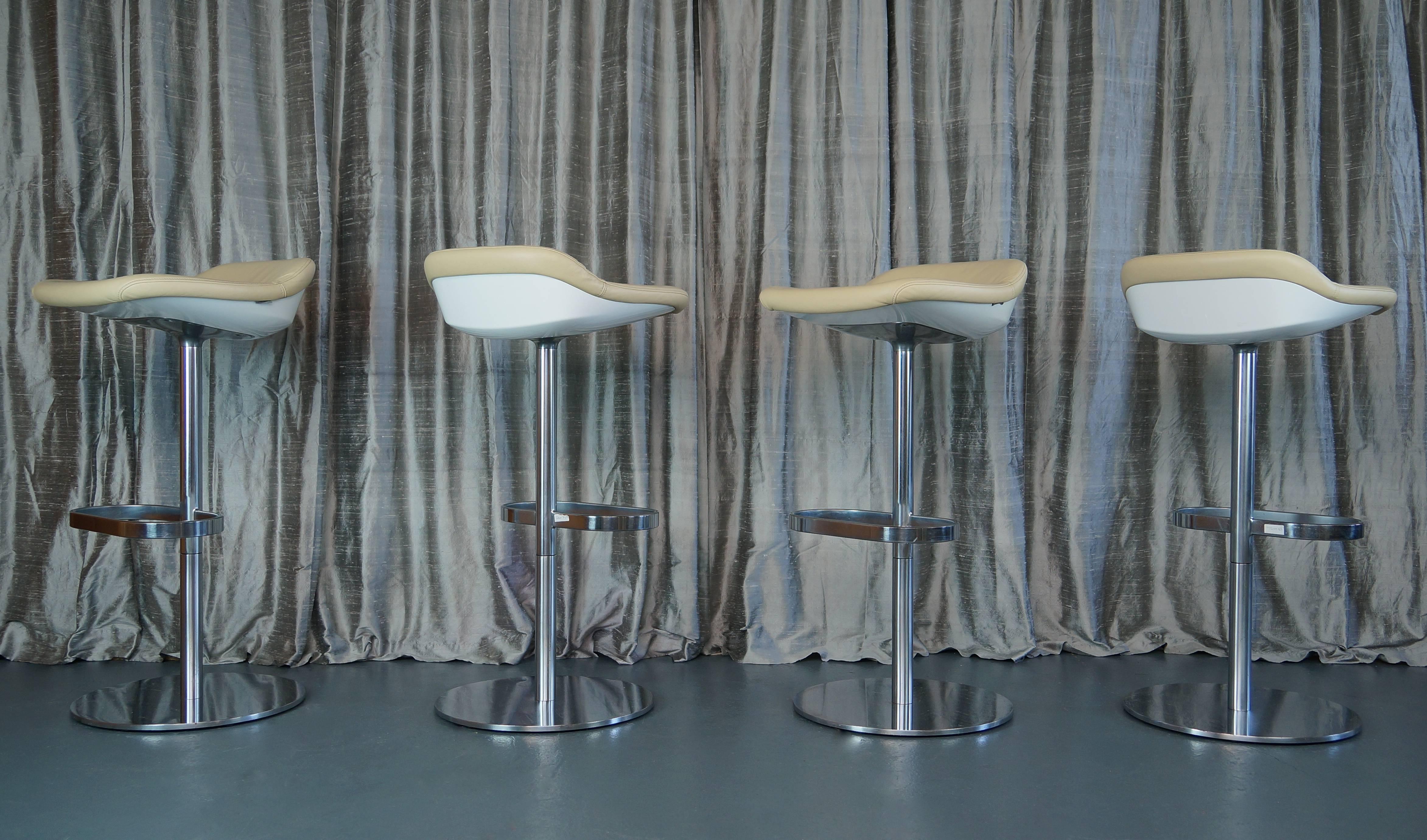 Walter Knoll ‘Turtle’ bar stools by Pearson Lloyd, set of four

Design year: 2005
Designer: Luke Pearson, Tom Lloyd renowned London design team
Maker: Walter Knoll

These sleek, compact bar stools have a hard outer shell (Turtle ) that gives