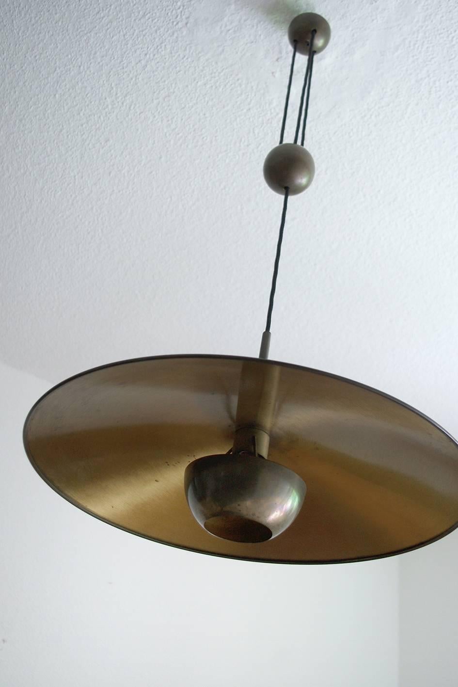 Late 20th Century Large Adjustable Counterweight Pendant Lamp Matte Brushed Brass, Florian Schulz