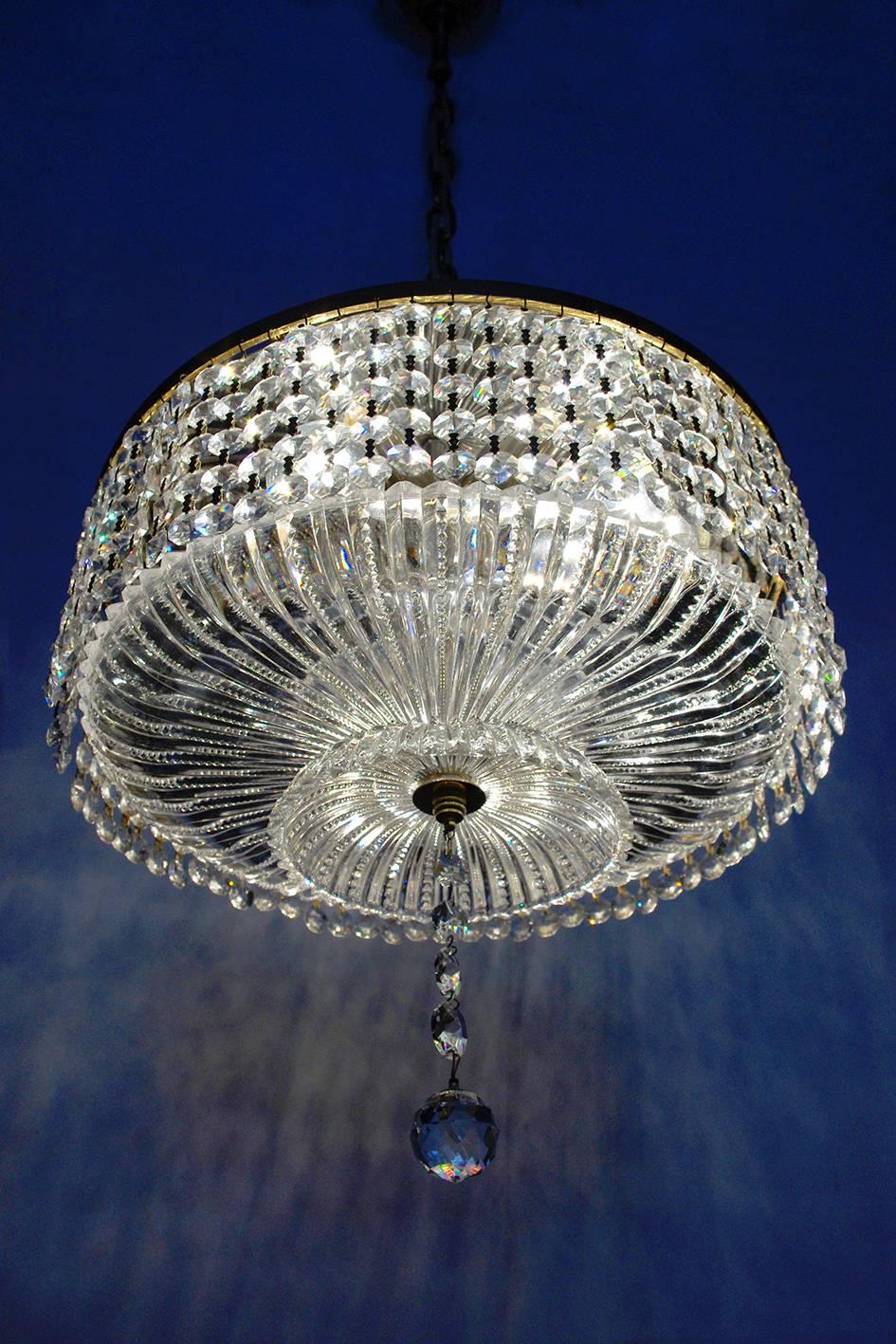 Laiton Merveilleux lustre de plafond allemand vintage en forme de cloche, années 1960 en vente