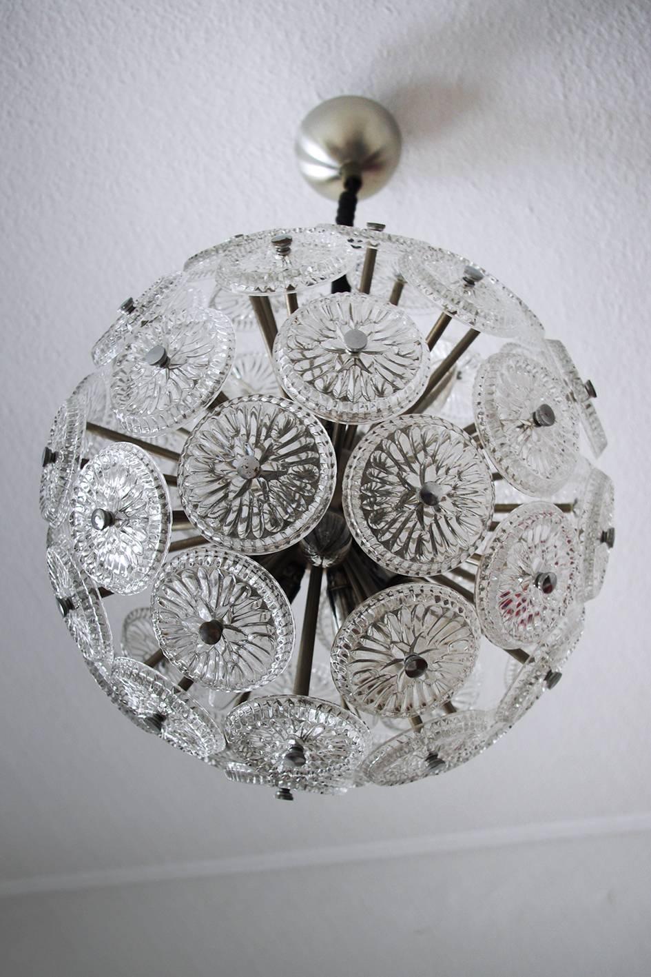 Beautiful Italian Vintage Glass Sputnik Pendant Light Chandelier, 1960s For Sale 2