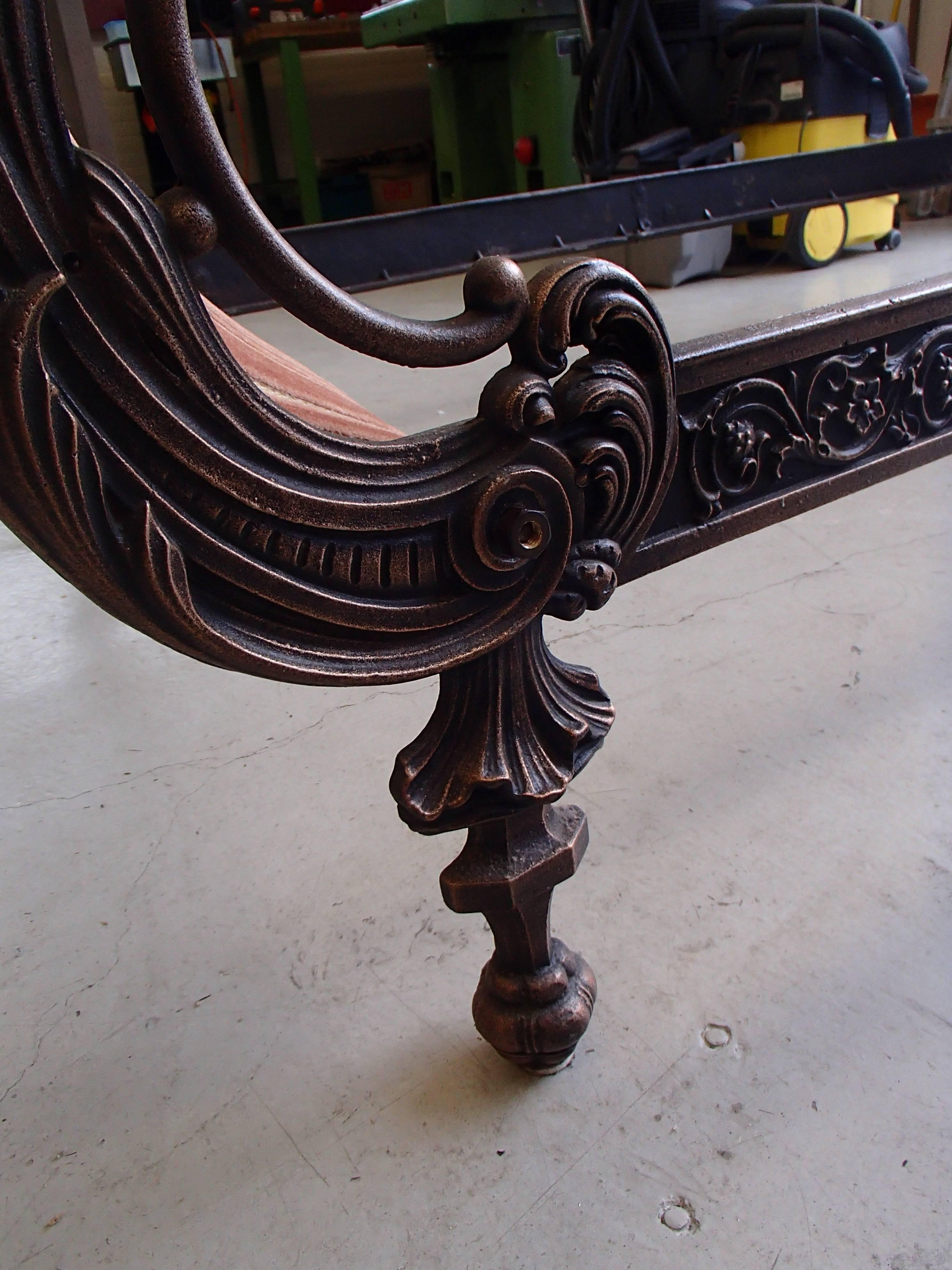 Early 20th Century 19th Century Daybed Cast Iron Completely Restored Copper Patina