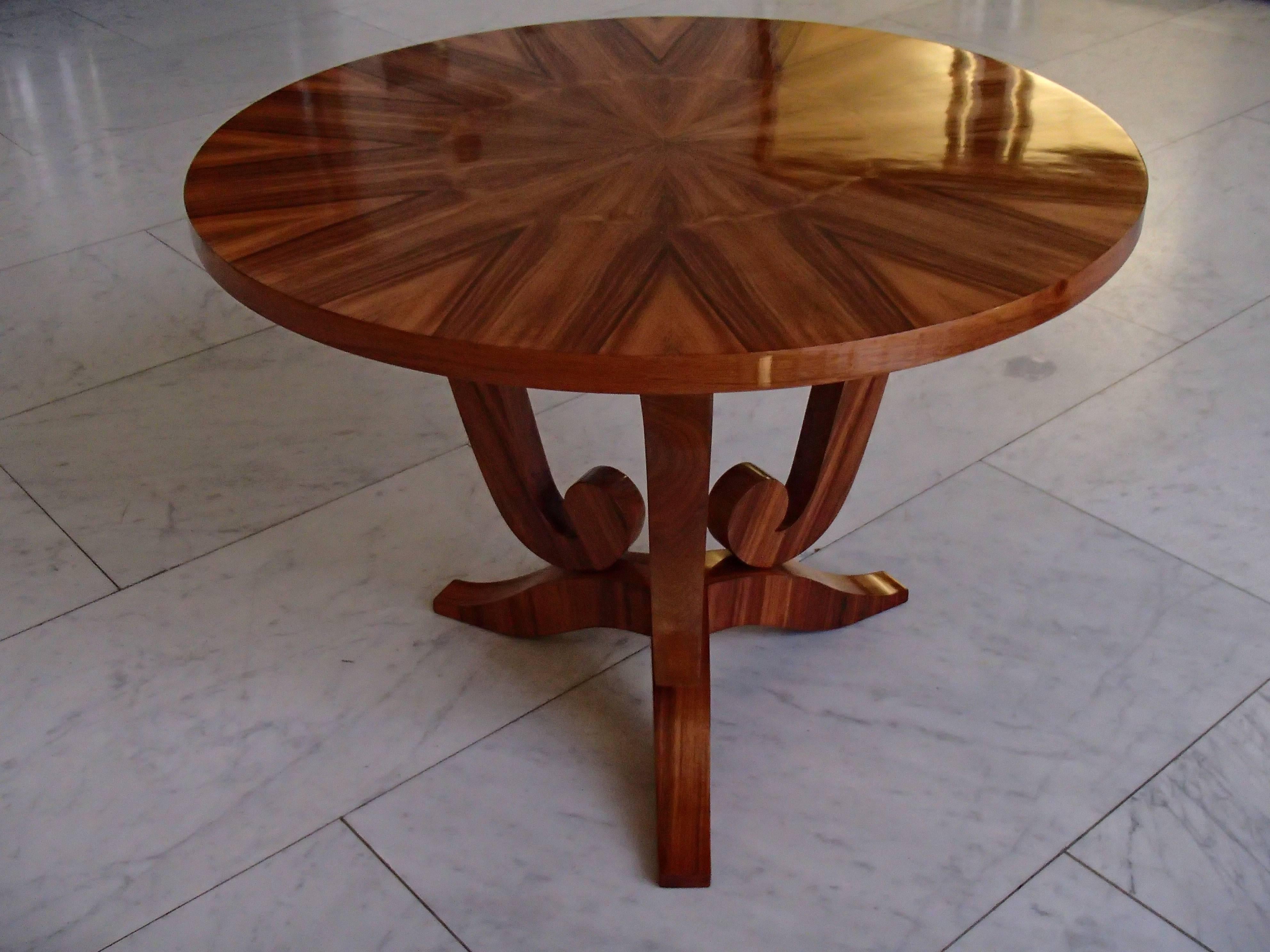 1930 very elegant light round walnut inlay 3 leg Art Deco coffee or side table completely restored with shellac.