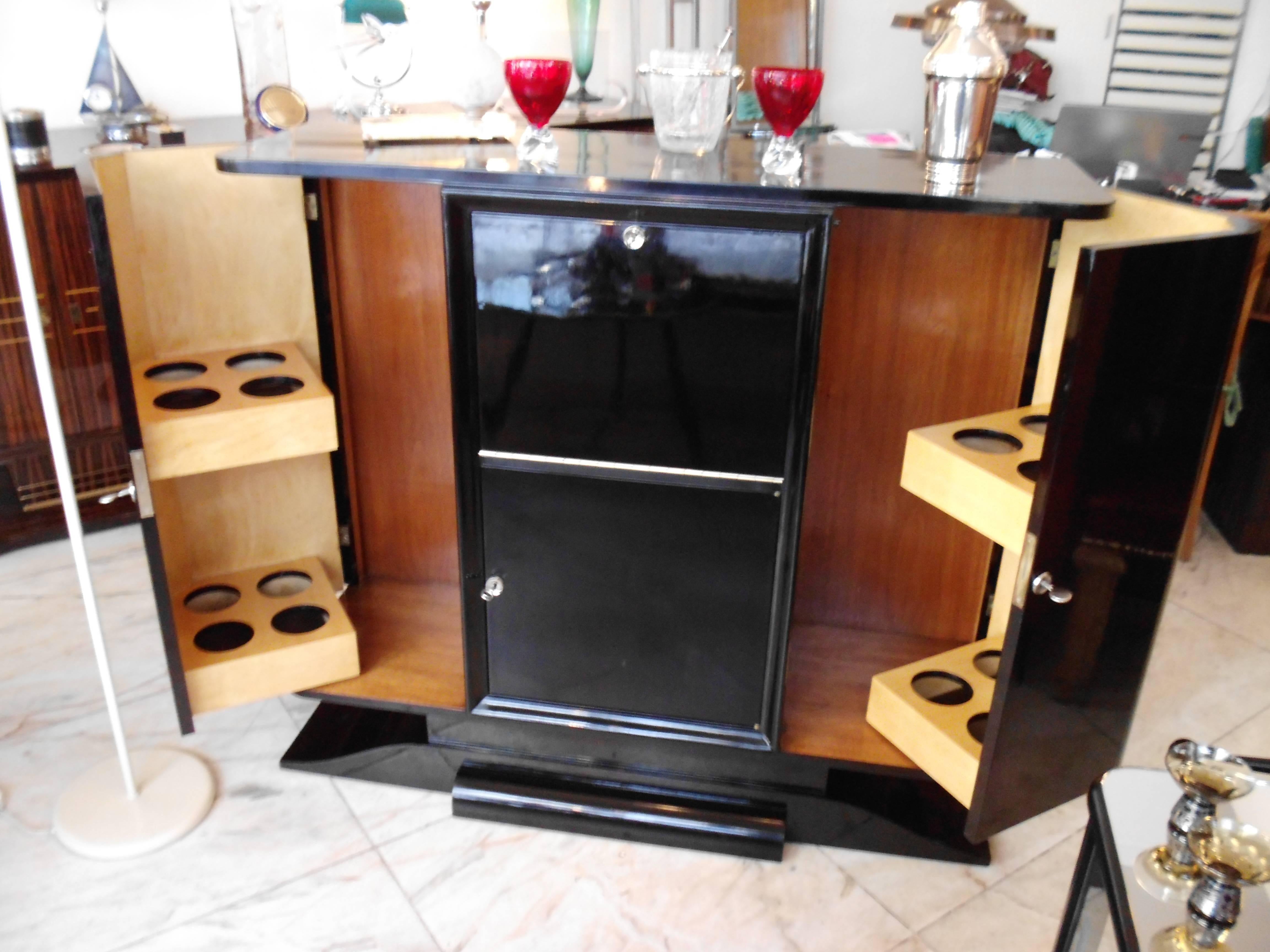 French Art Deco Drinking Cabinet Bar Black with 16 Bottle Compartments