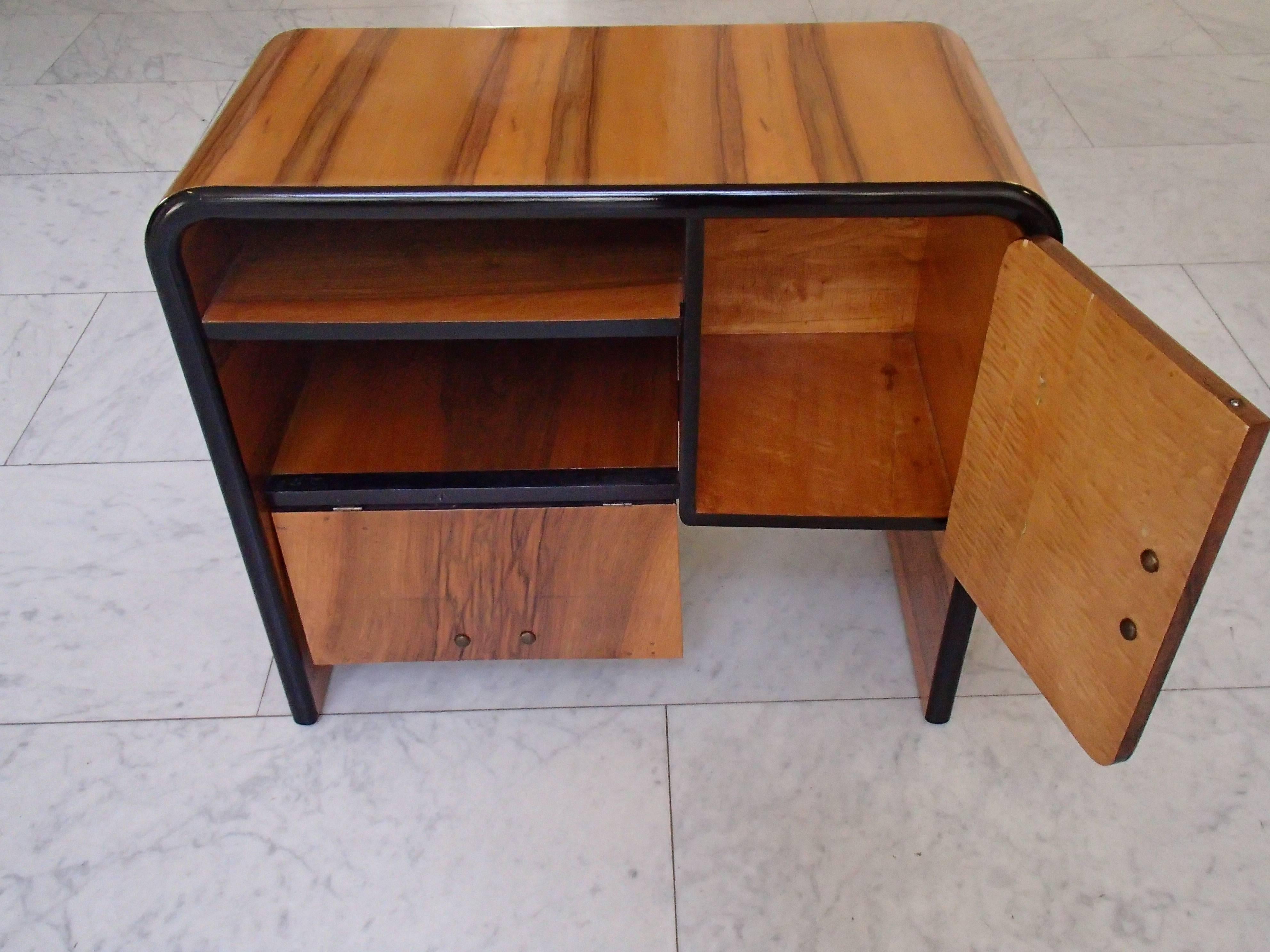 Art Deco Small Konzle Side Table Walnut with Black In Good Condition In Weiningen, CH
