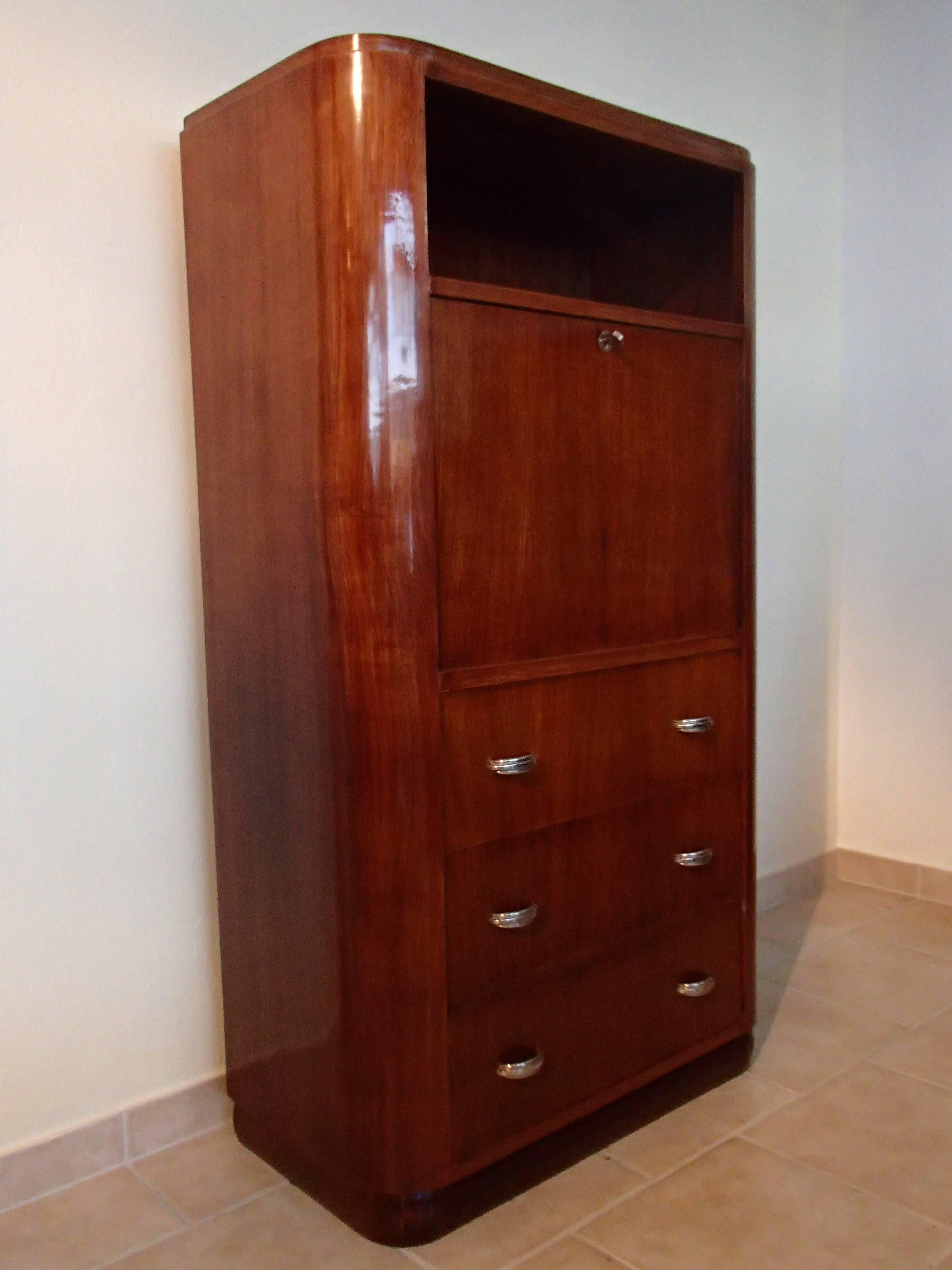 Art Deco rosewood secretaire with three drawers.