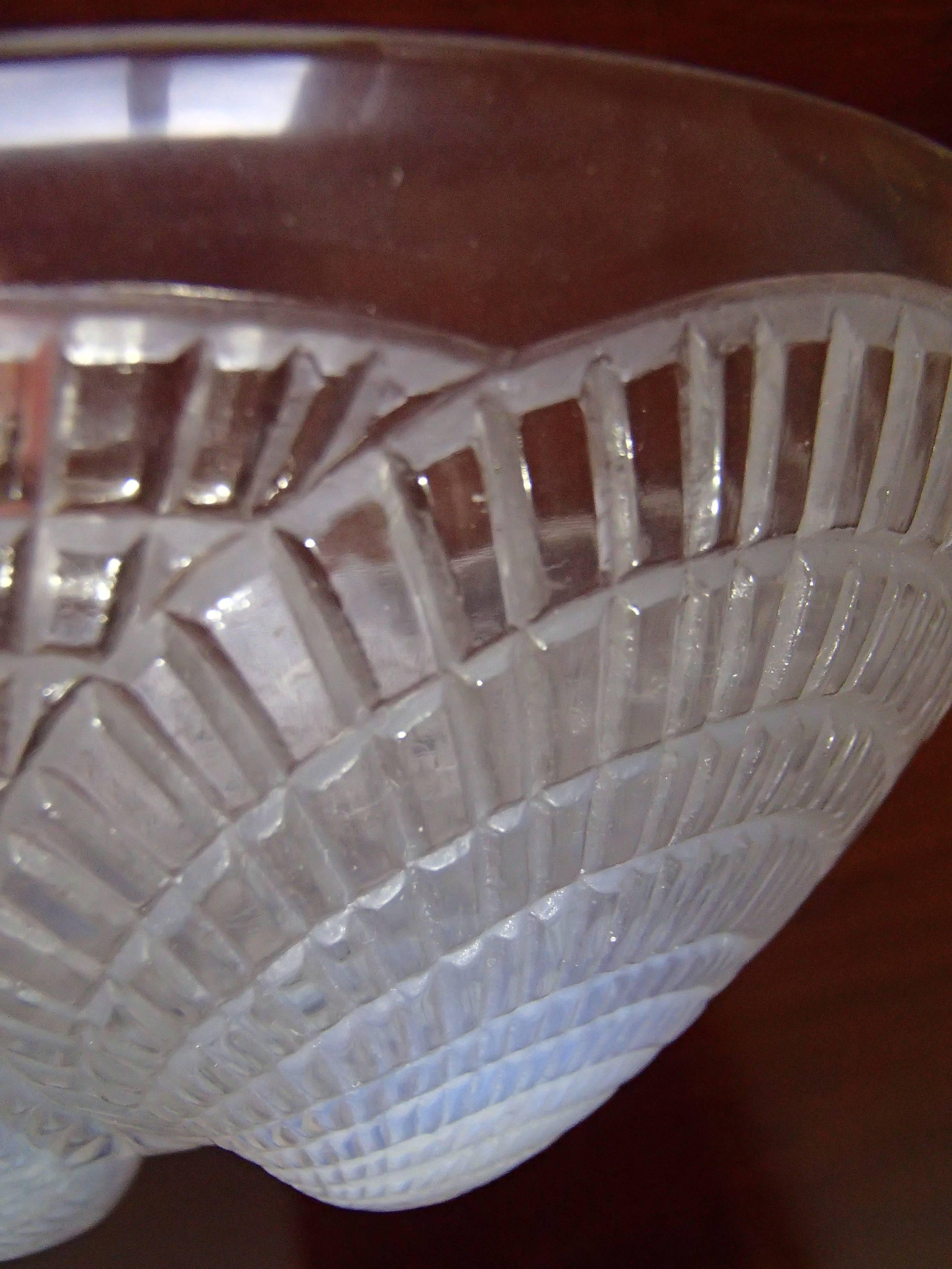 Lalique Plate and Bowl Shells For Sale 1